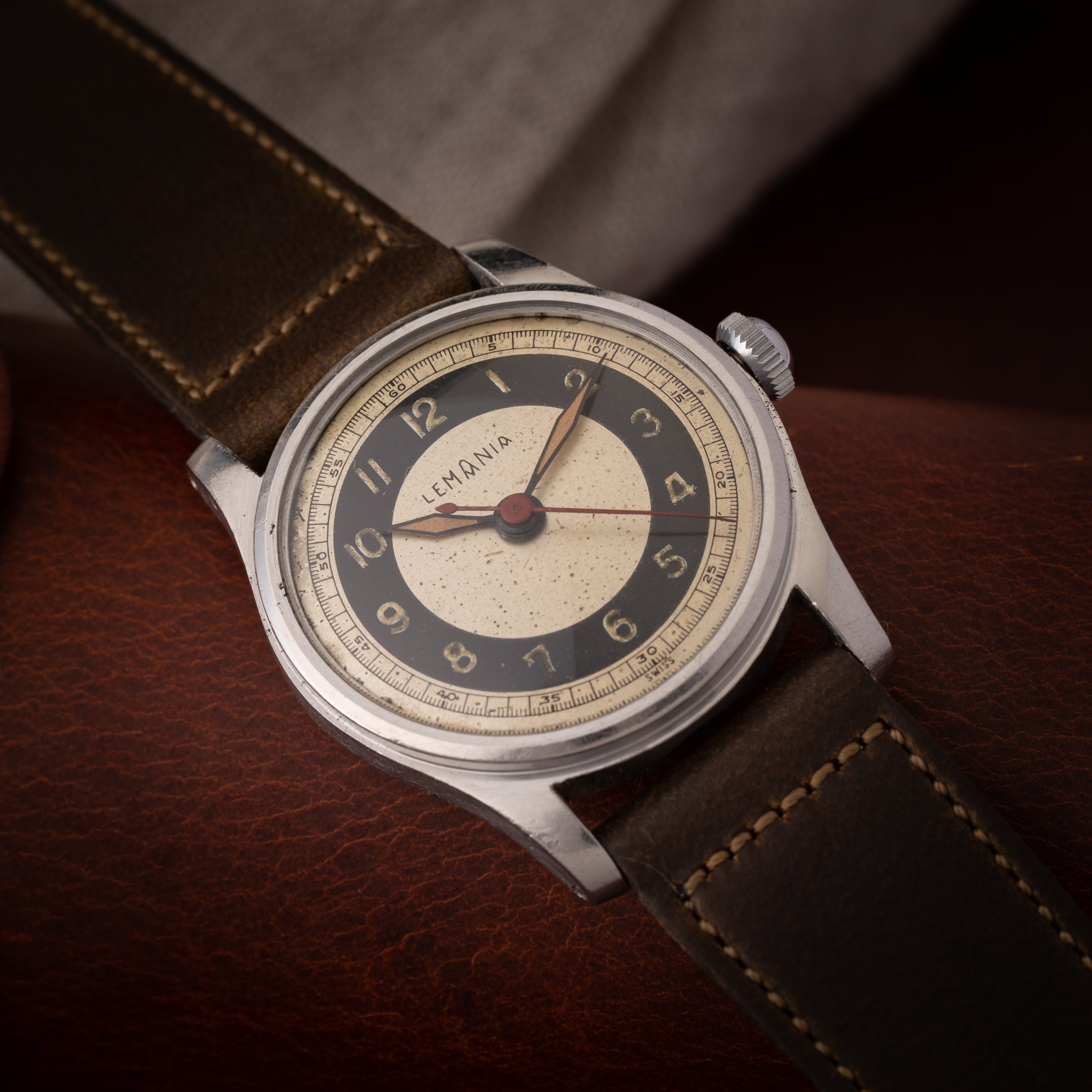 レマニア ラウンドケース 1940年代 ツートンダイヤル 手巻き センターセコンド