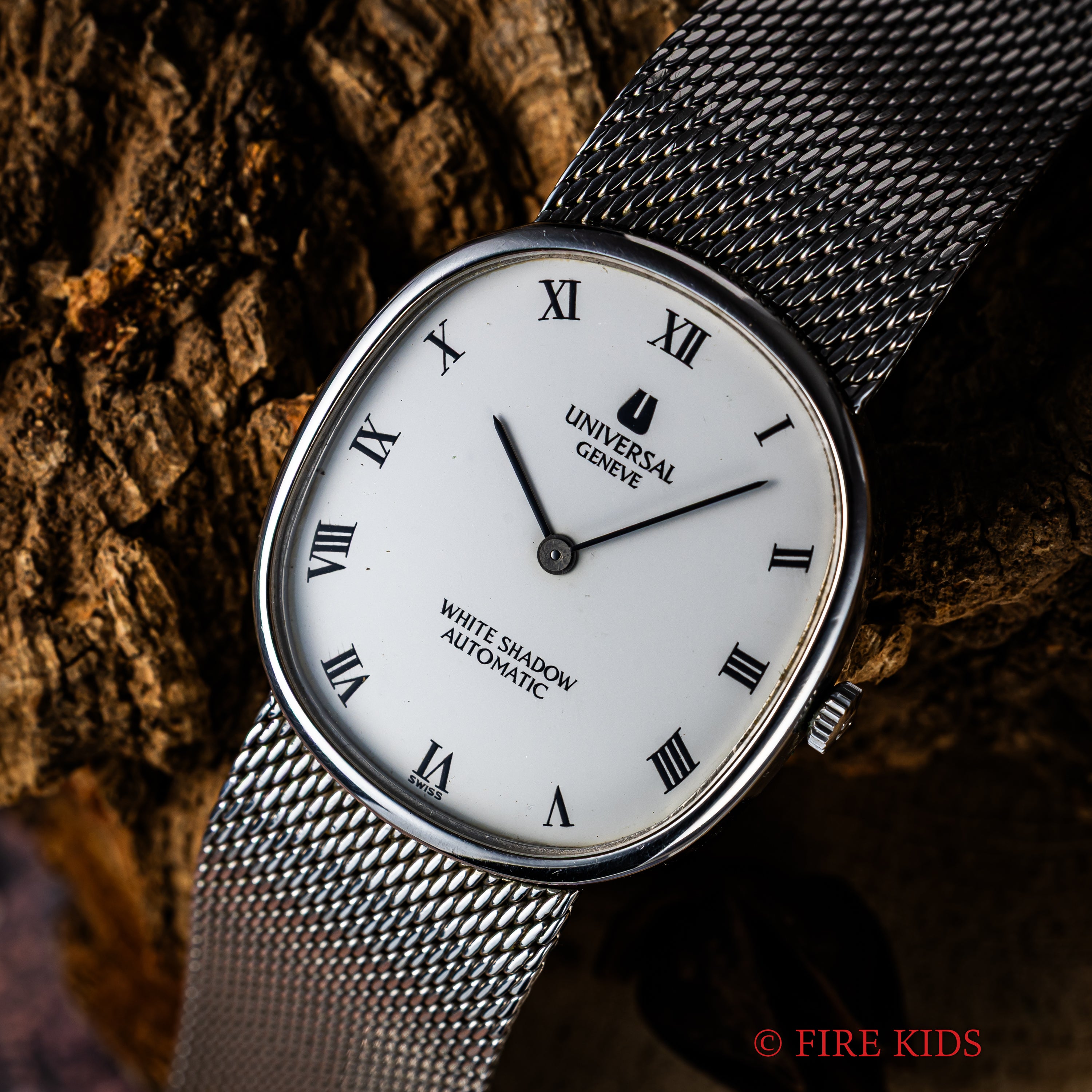 ユニバーサル ジュネーブ ホワイトシャドウ マイクローター自動巻き 1970年代製 Ref.866104 Cal.2-66 箱付き