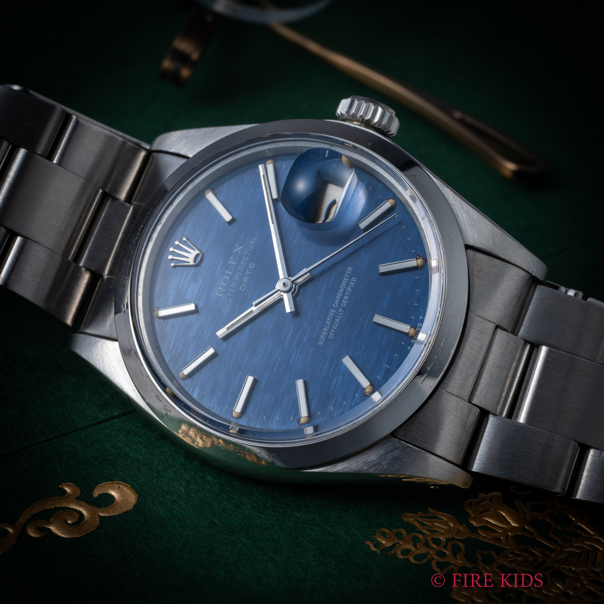 ロレックス 1971年製 オイスターパーペチュアルデイト ブルーブリックダイアル Ref.1500 Cal.1570