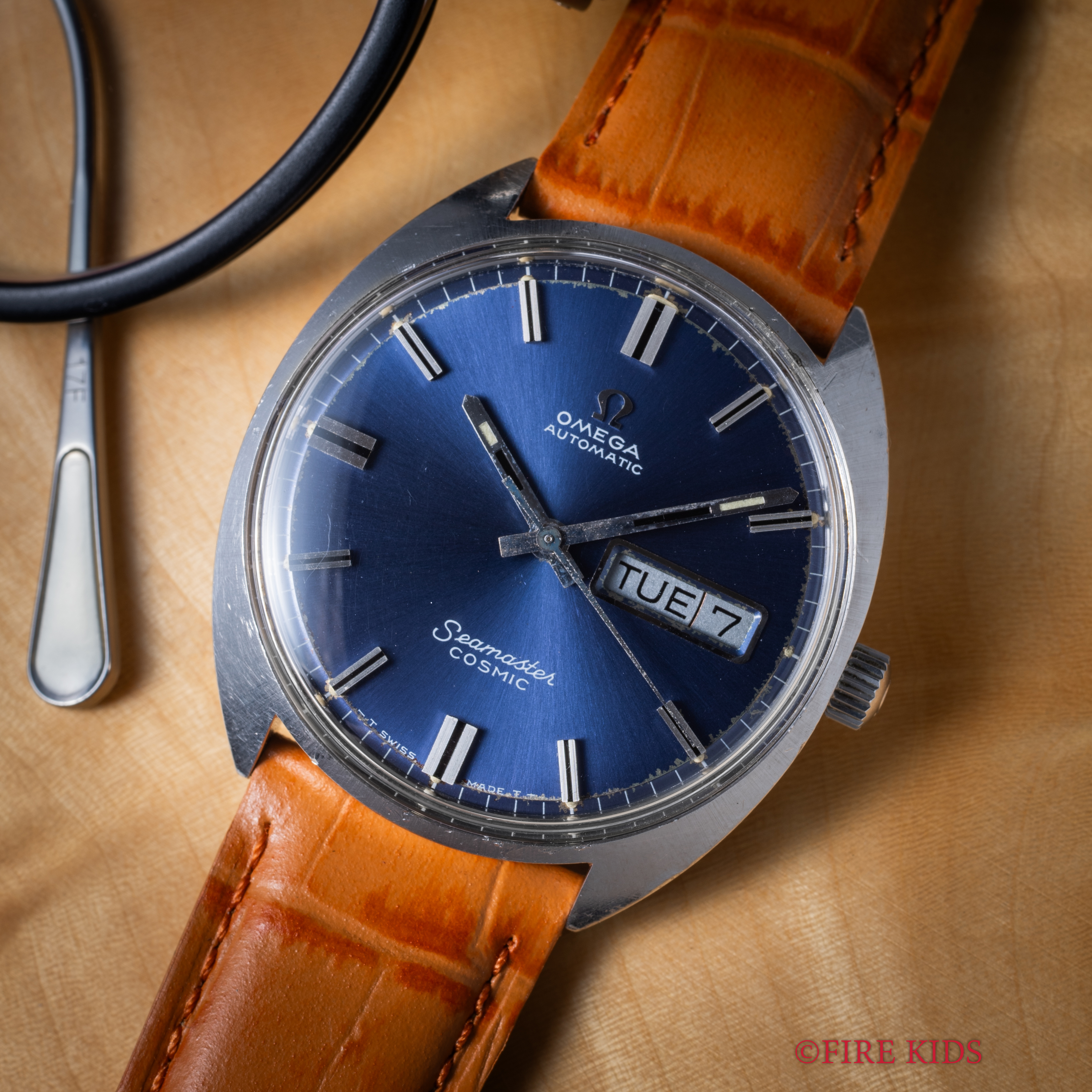 オメガ シーマスターコスミック ブルー文字盤 1968年製 自動巻き Ref.166.036 ワンピースケース