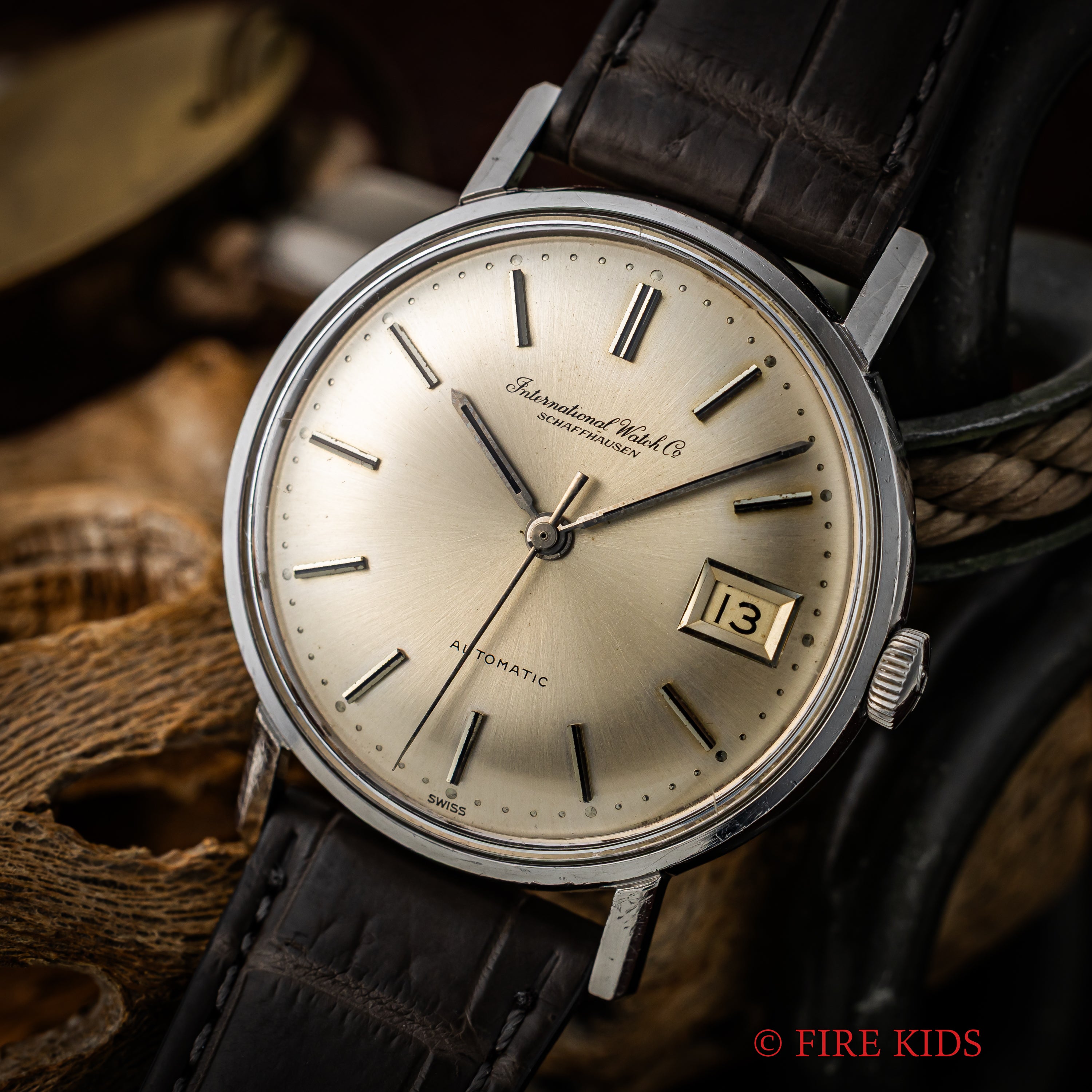 IWC 1967年製 ラウンドケース ペラトン式自動巻き Cal.8541 R807A お魚リューズ ボンベダイヤル