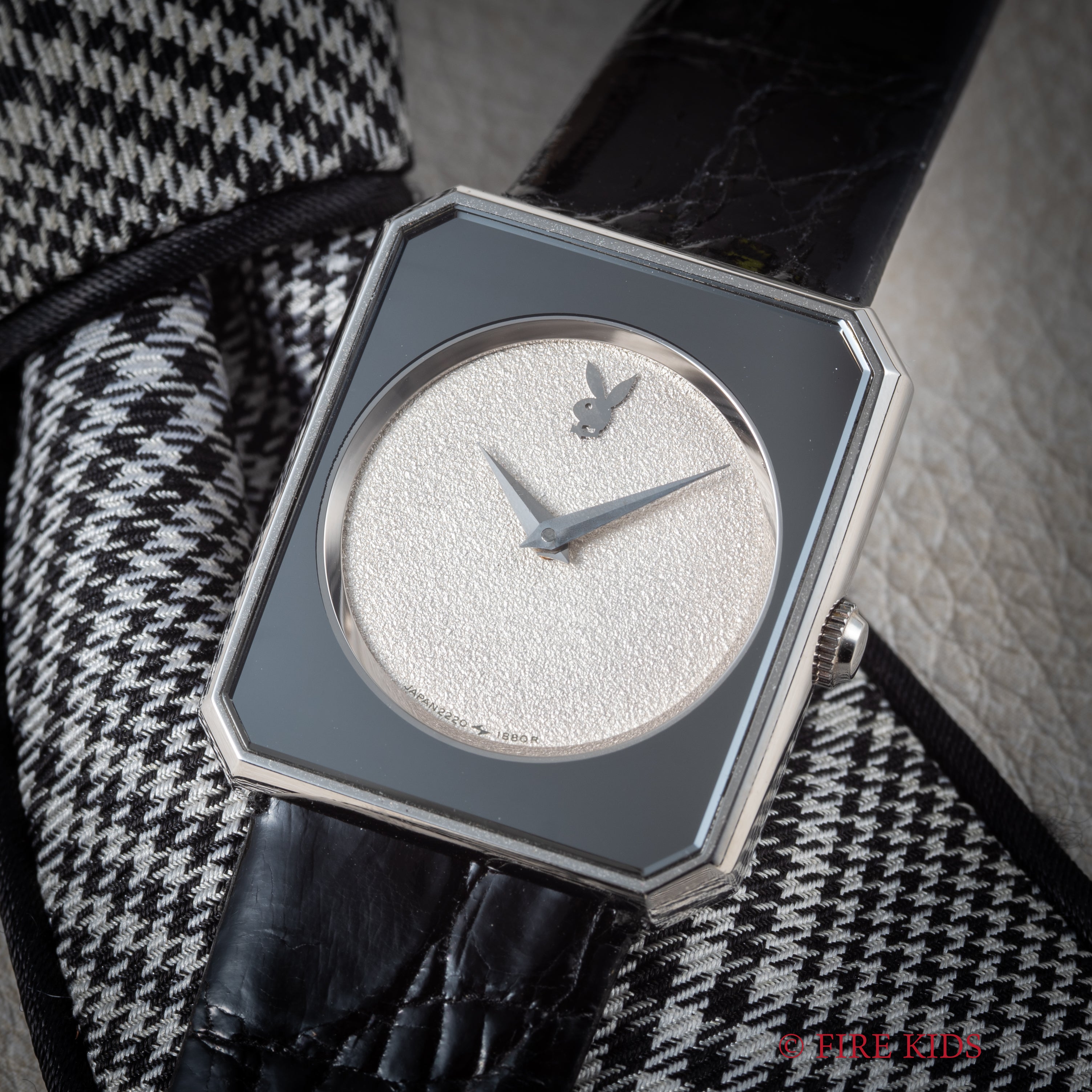 セイコー プレイボーイ 1978年製 Ref.2220-0640 シャリオ 手巻き 純正尾錠 タグ付