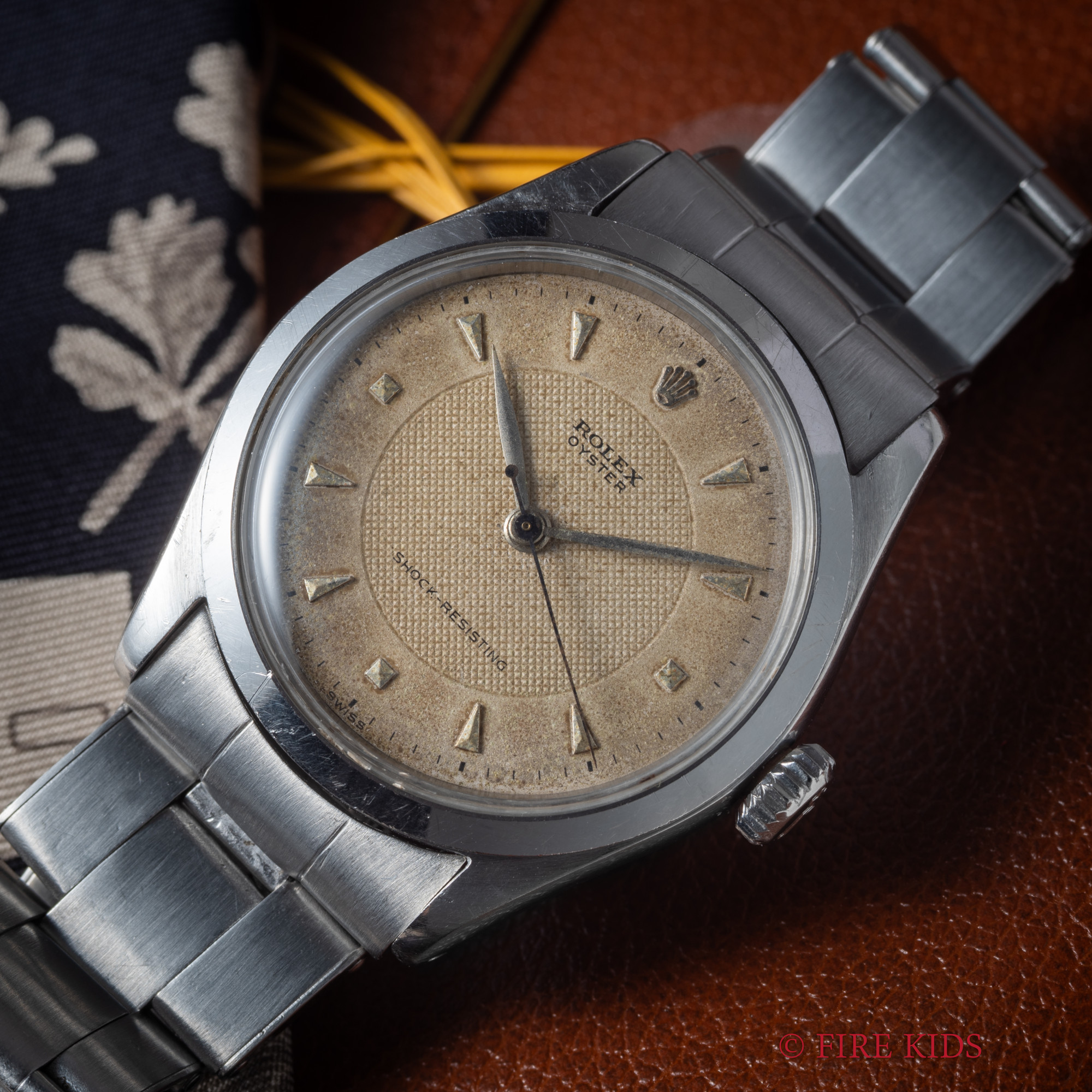 ロレックス  オイスター 手巻き 2トーンダイヤル 1953年製 純正55年製スイスリベットブレス +リューズ