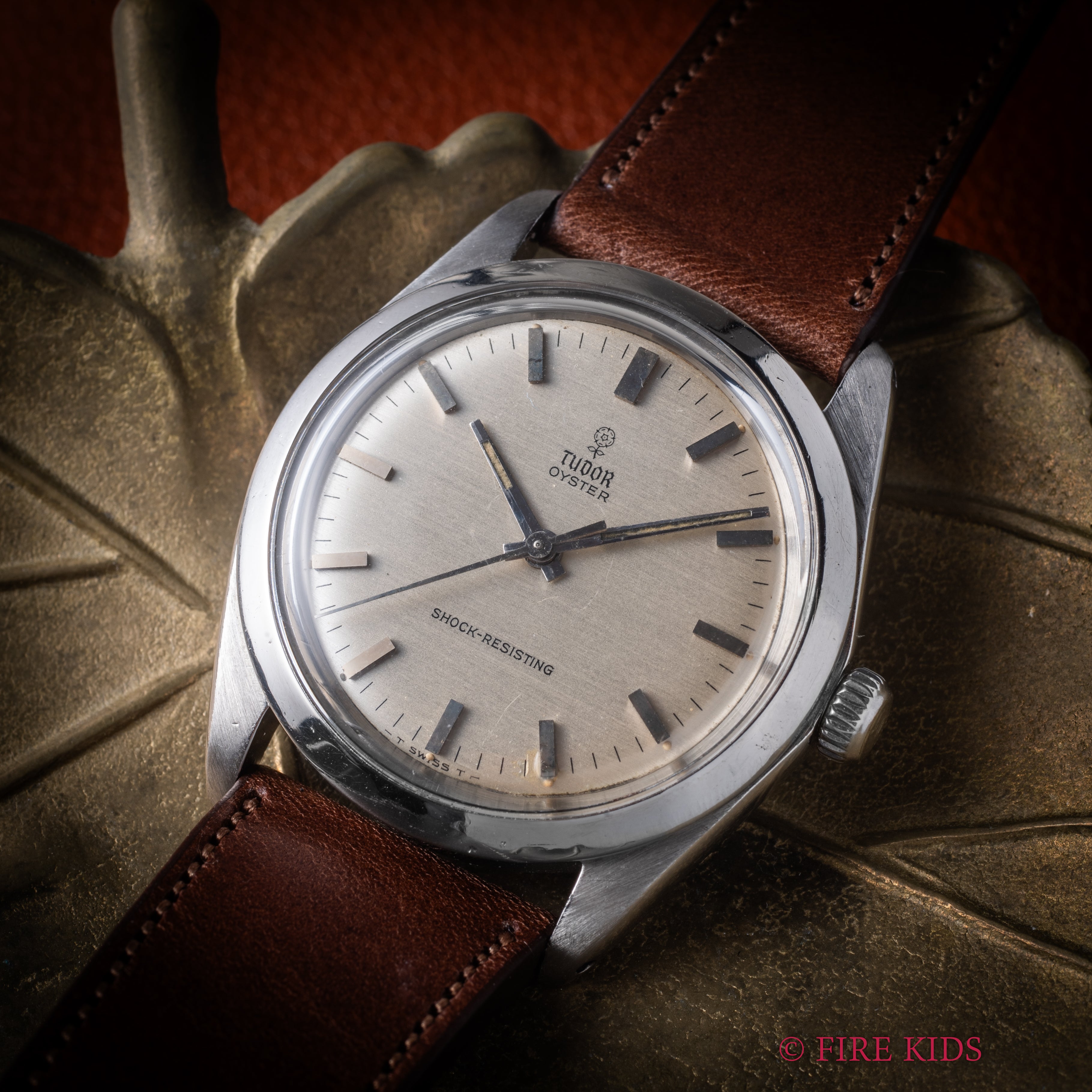 チューダー 小薔薇 オイスター 手巻き 1966年製 Ref.7984