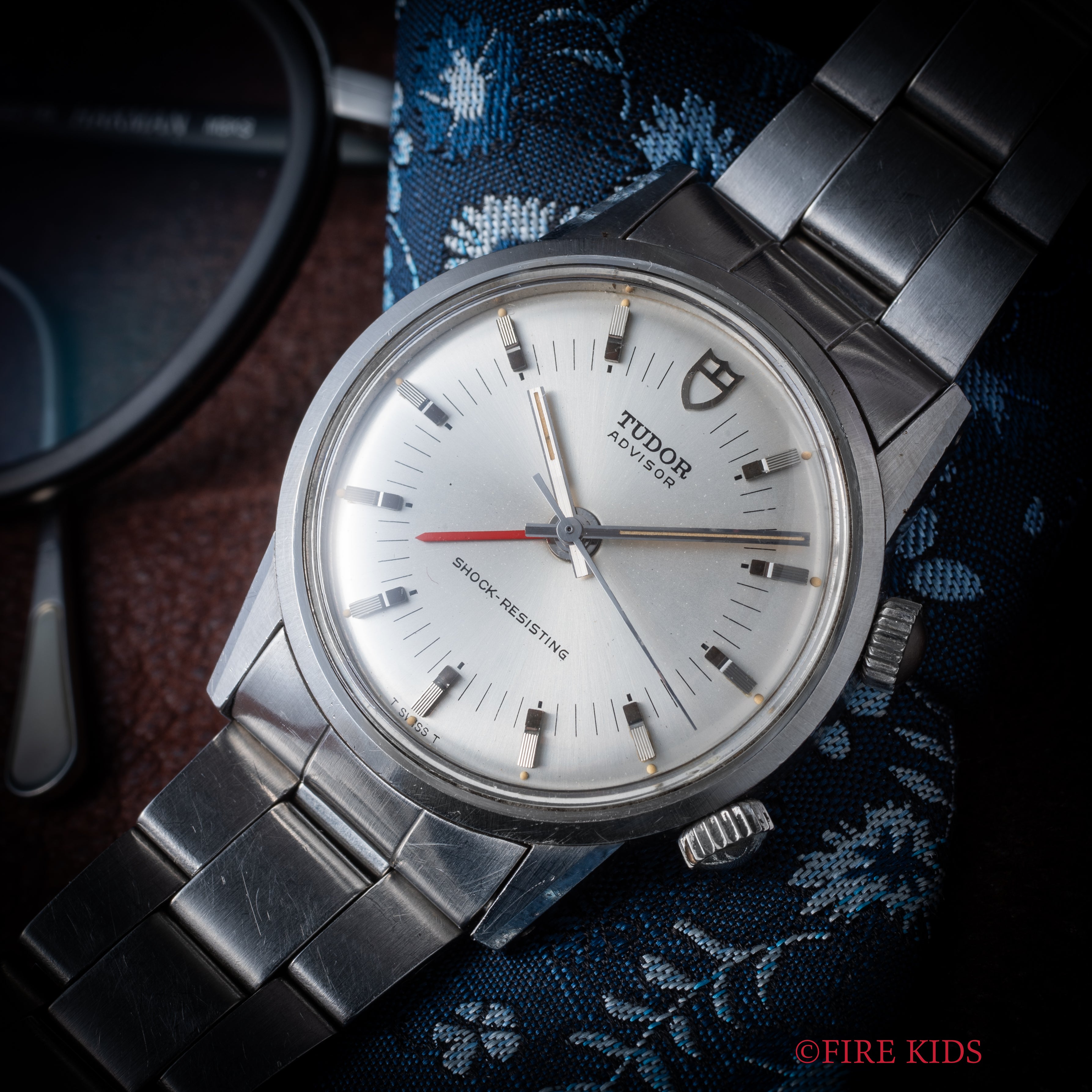 チューダー アドバイザー 1982年製 アラームウォッチ Ref.10050 手巻き ロレックスブレス