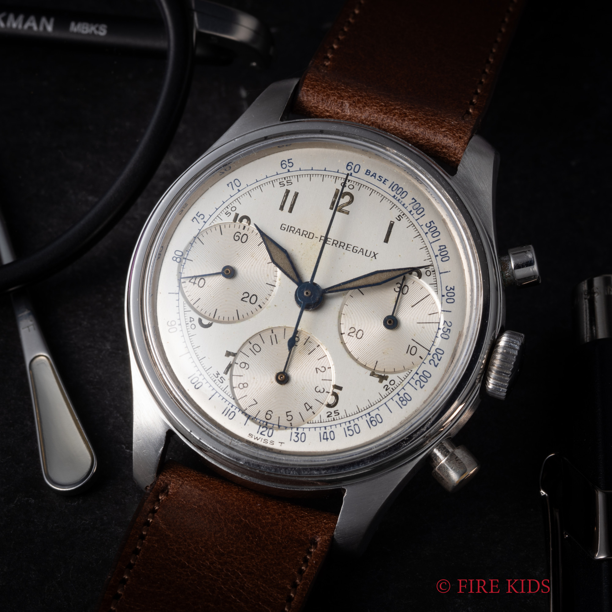 ジラール・ペルゴ 3レジスタークロノグラフ 1960年代製 手巻き Cal.バルジュー72