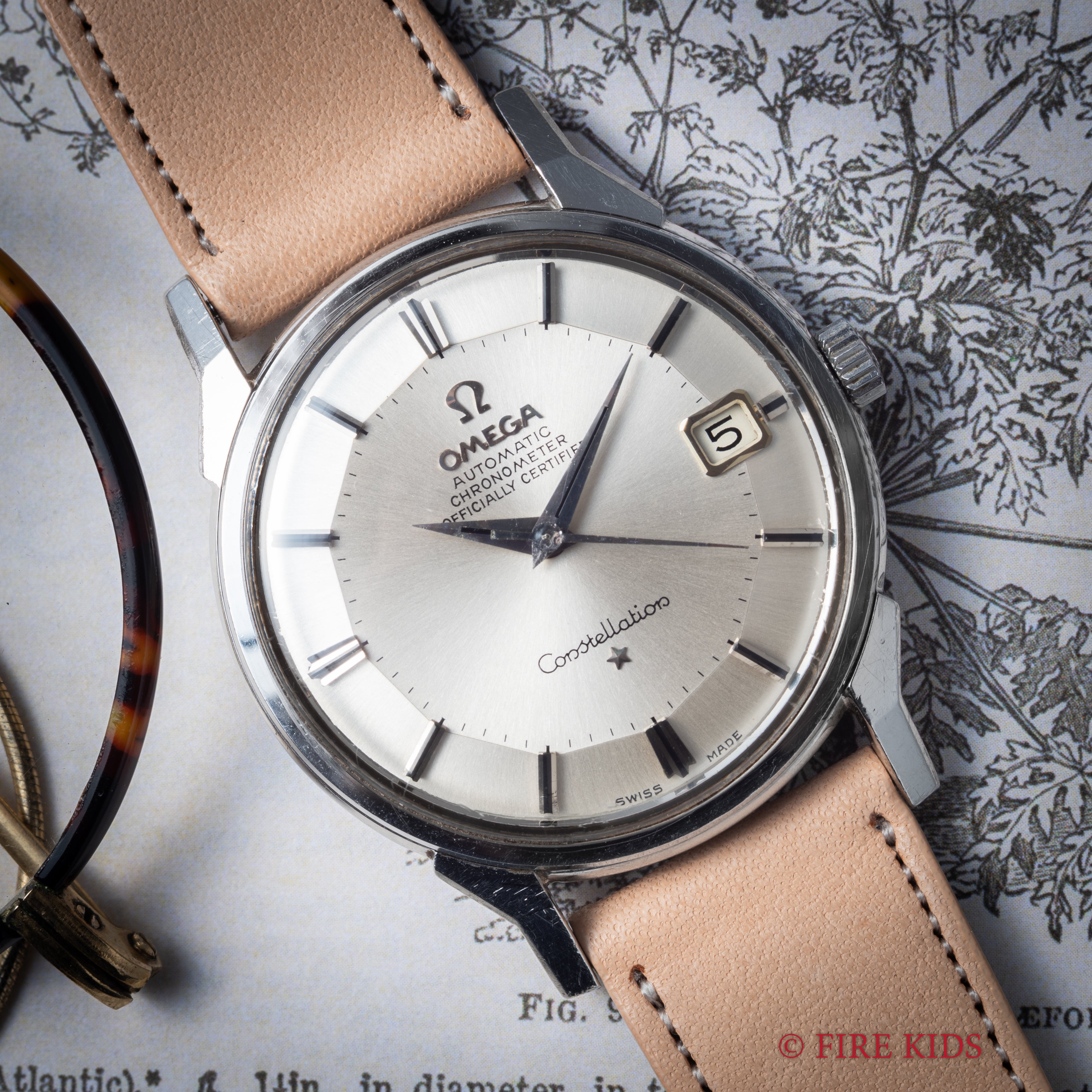 オメガ コンステレーション 12角ダイヤル Cal.564 クロノメーター 1966年製 Ref.168.005