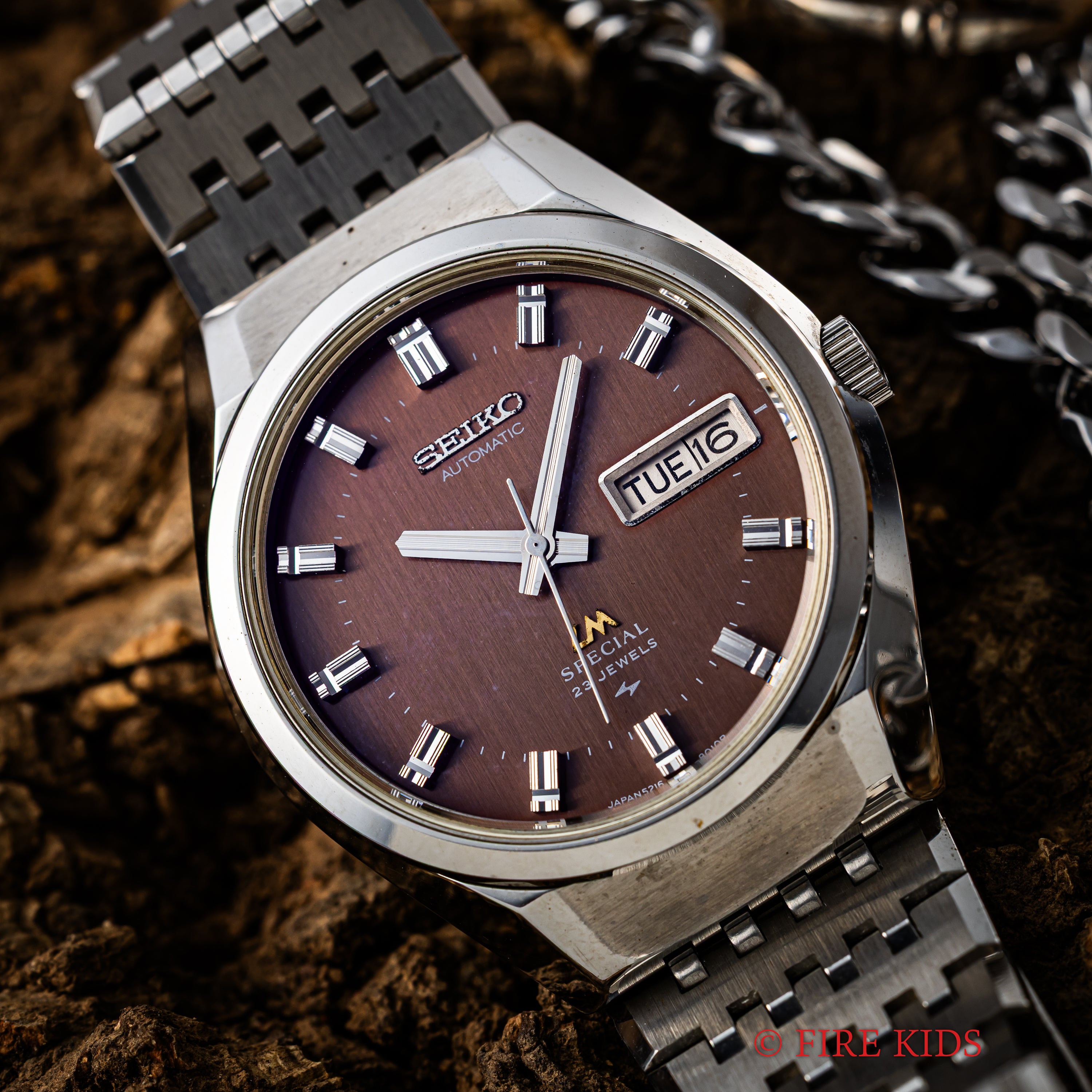 セイコー LMスペシャル 1975年製 純正ブレス付き Ref.5216-8010 8振動自動巻き タグ付き