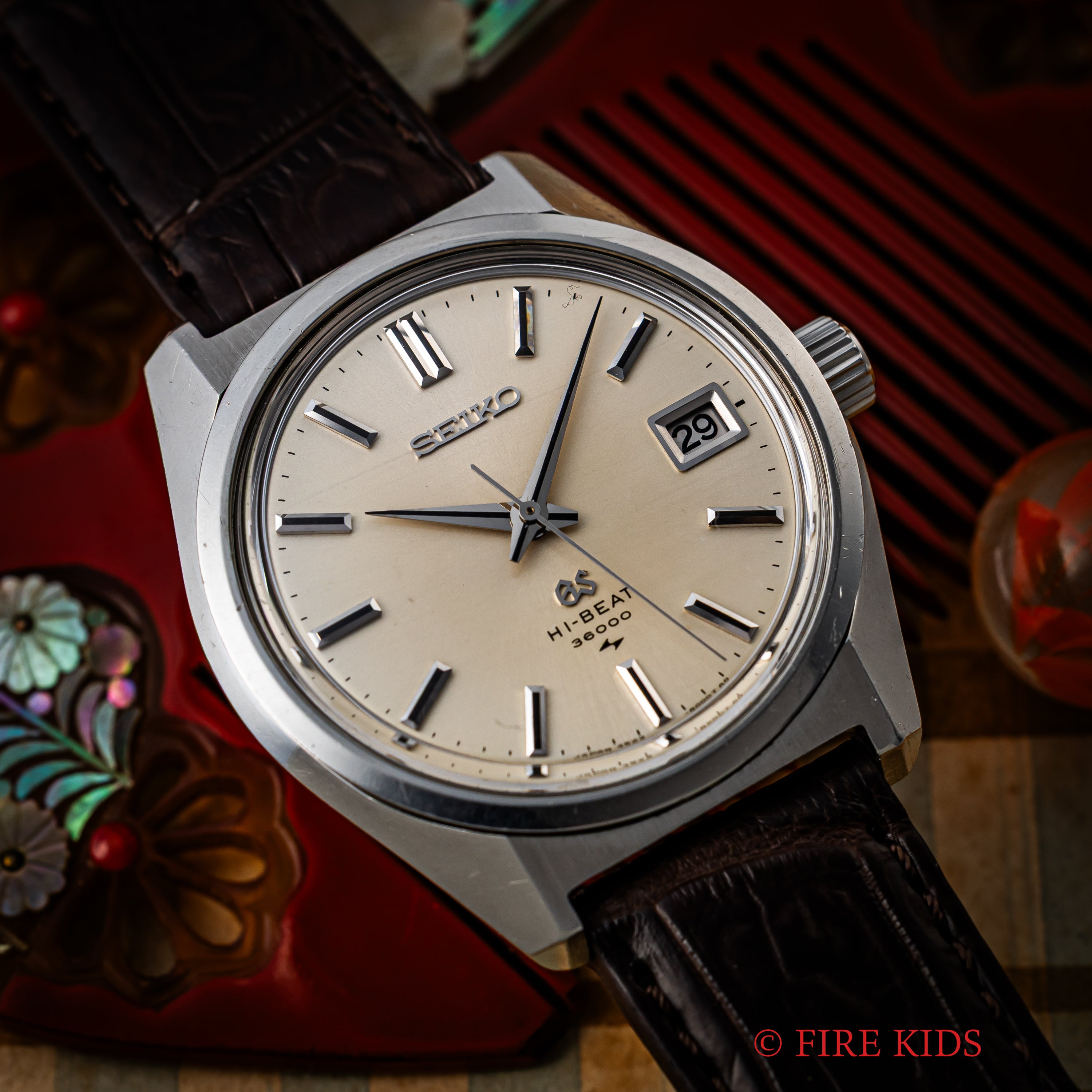 グランドセイコー 1969年製 10振動 手巻き 45GS Ref.4522-8000 ハイビート セイコースタイルケース