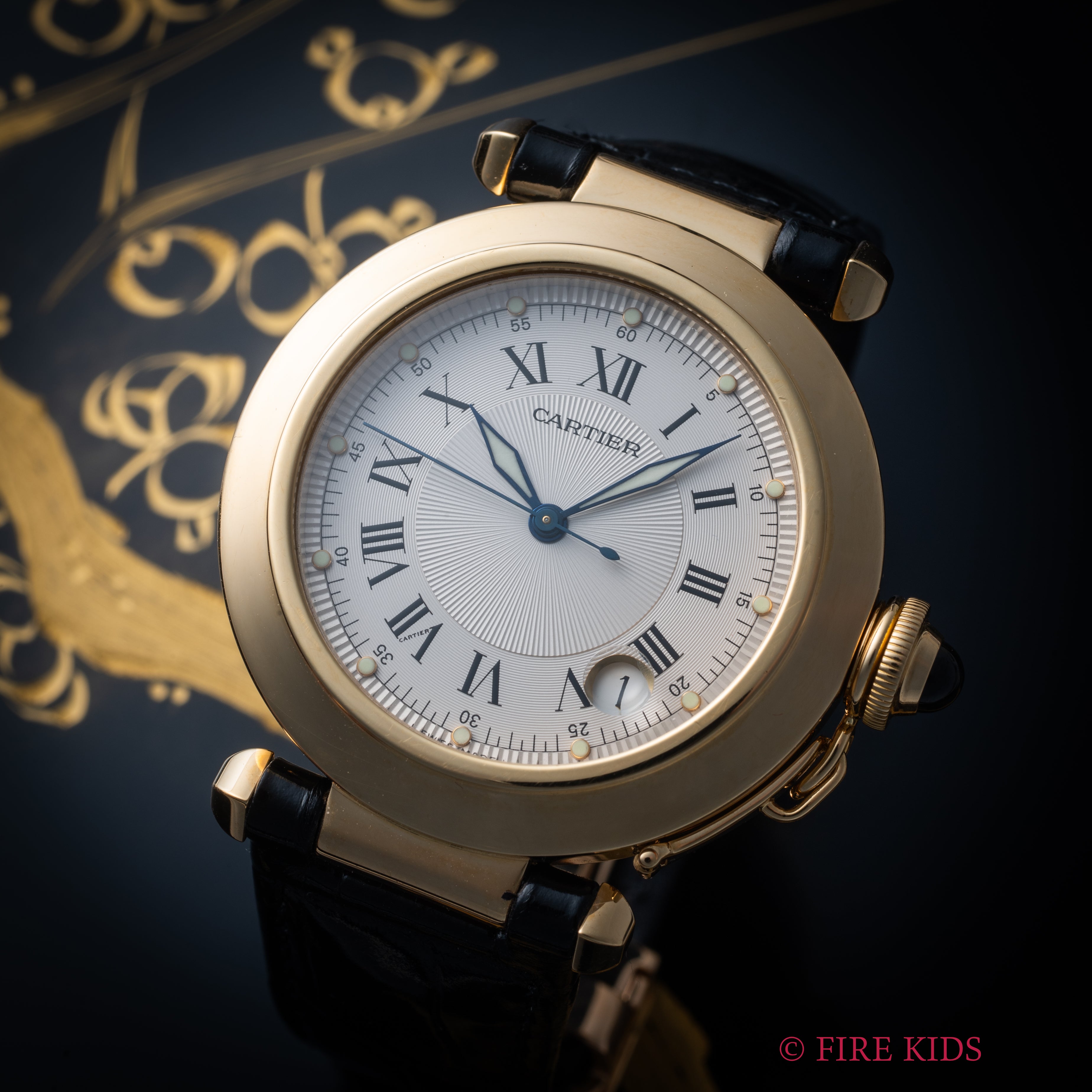 カルティエ 18金無垢パシャ 1990年代製 自動巻き ホワイトローマンダイヤル 純正18金無垢Dバックル付