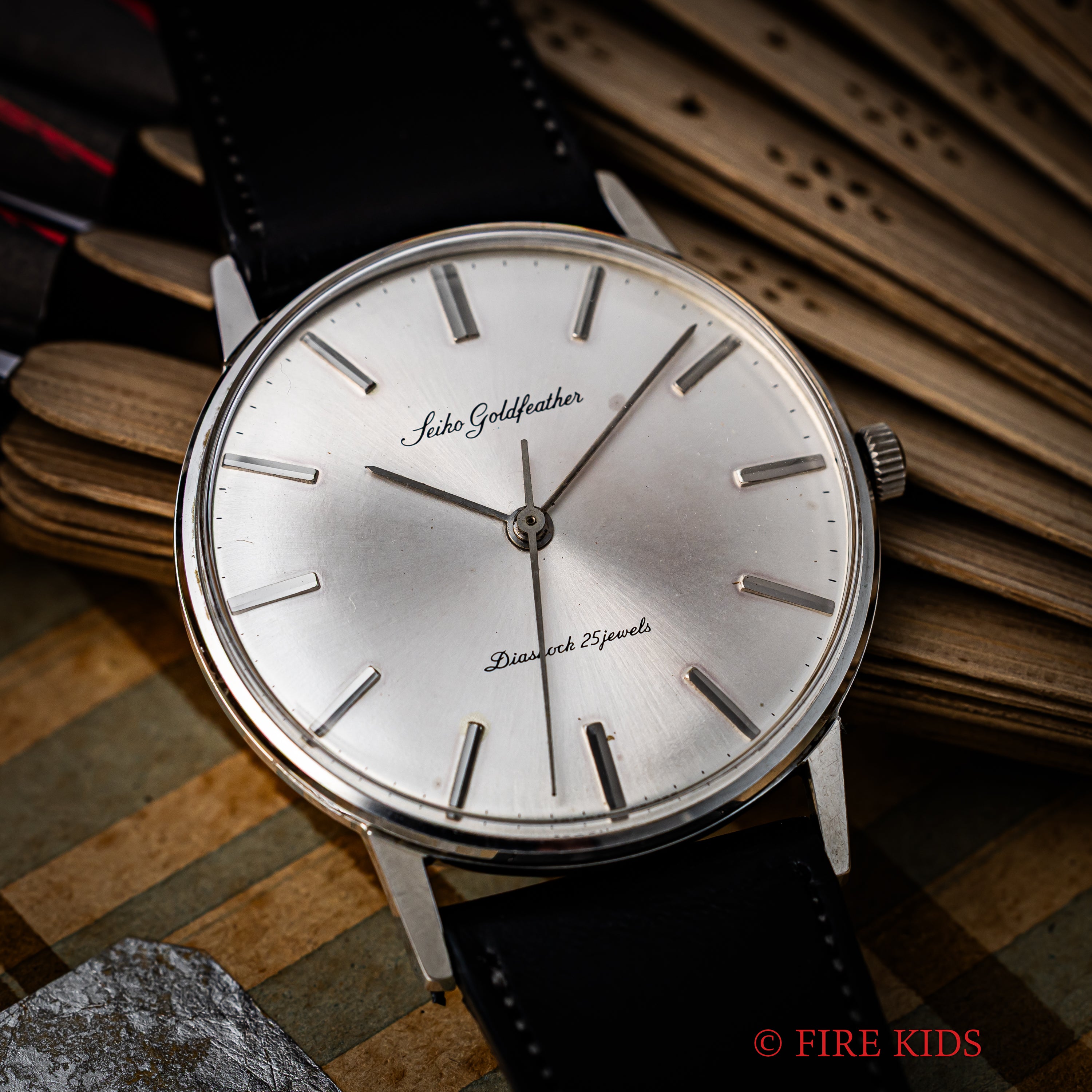 セイコー ゴールドフェザー 1963年製 薄型手巻き センターセコンド ステンレスケース