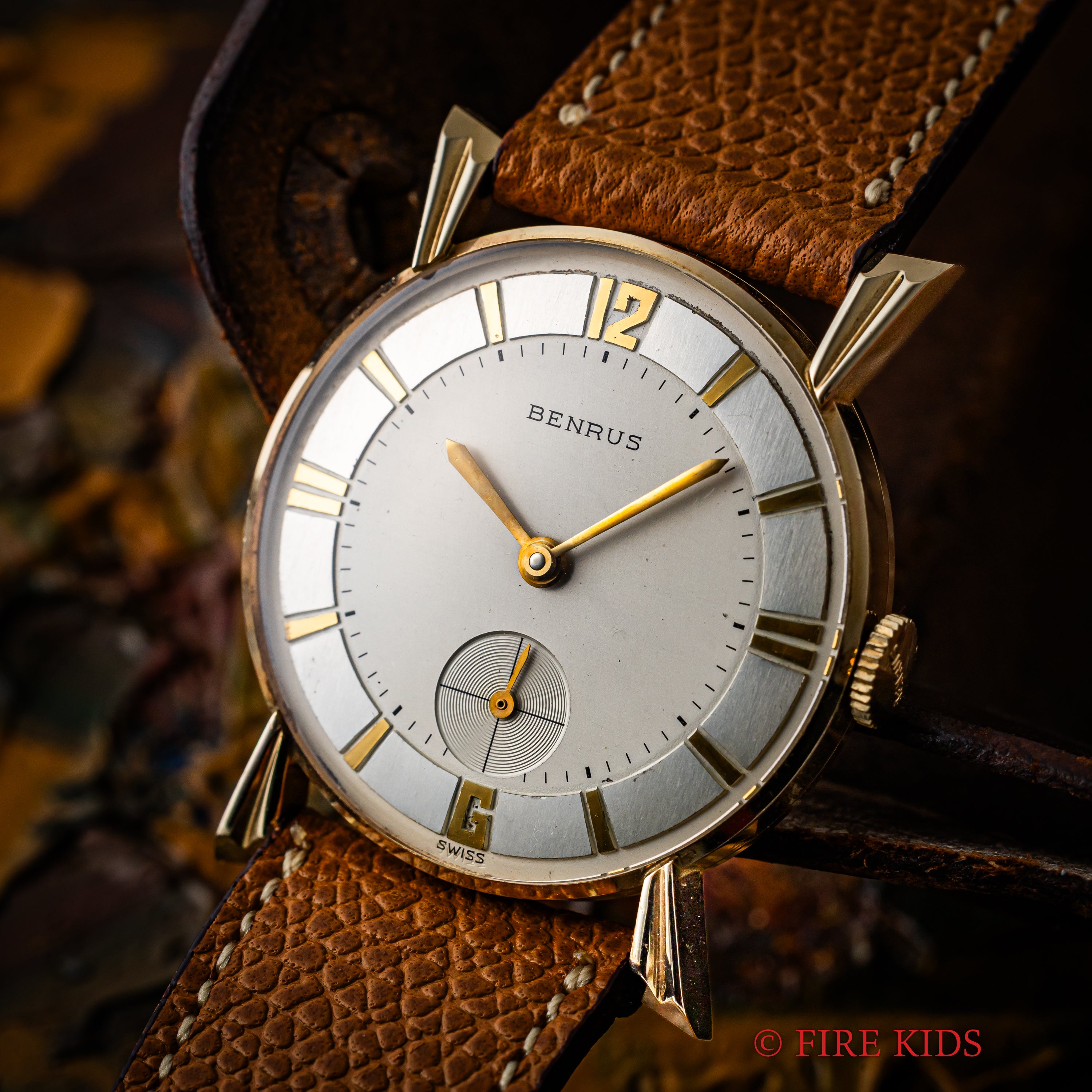 ベンラス 14金無垢ユニークラグケース 1950年代製 スモールセコンド手巻 Cal.DN21 アメリカンウオッチ