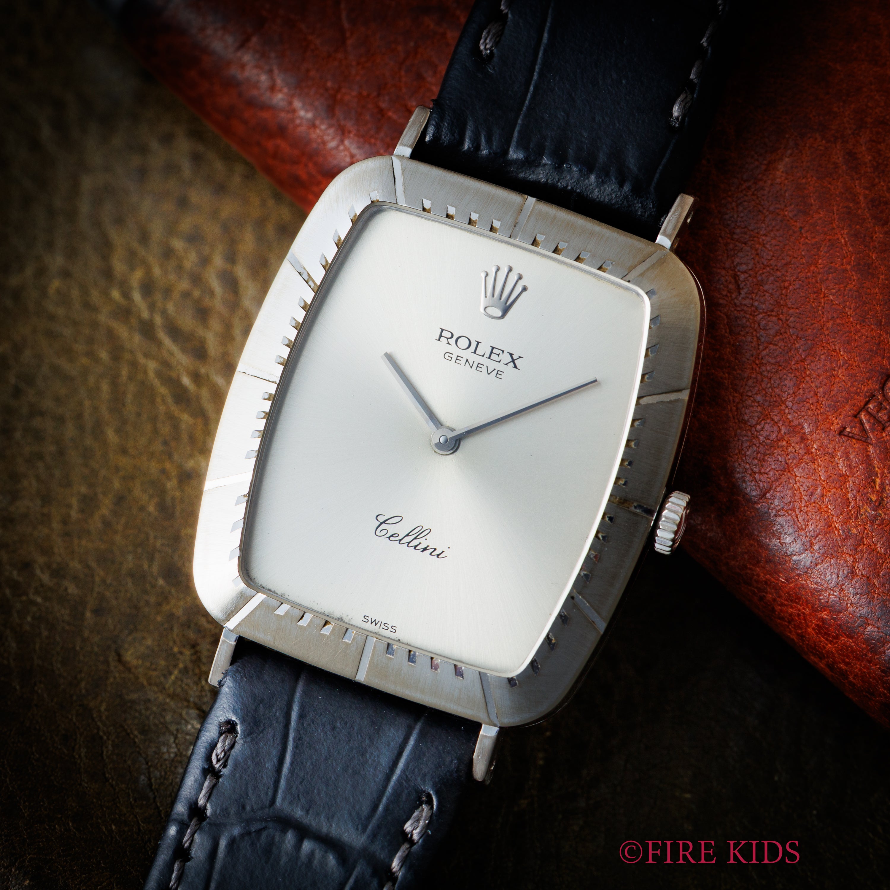 ロレックス チェリーニ 18金無垢ホワイトゴールド 1981年製 シルバーダイヤル Ref.4087 純正18KWG尾錠付き