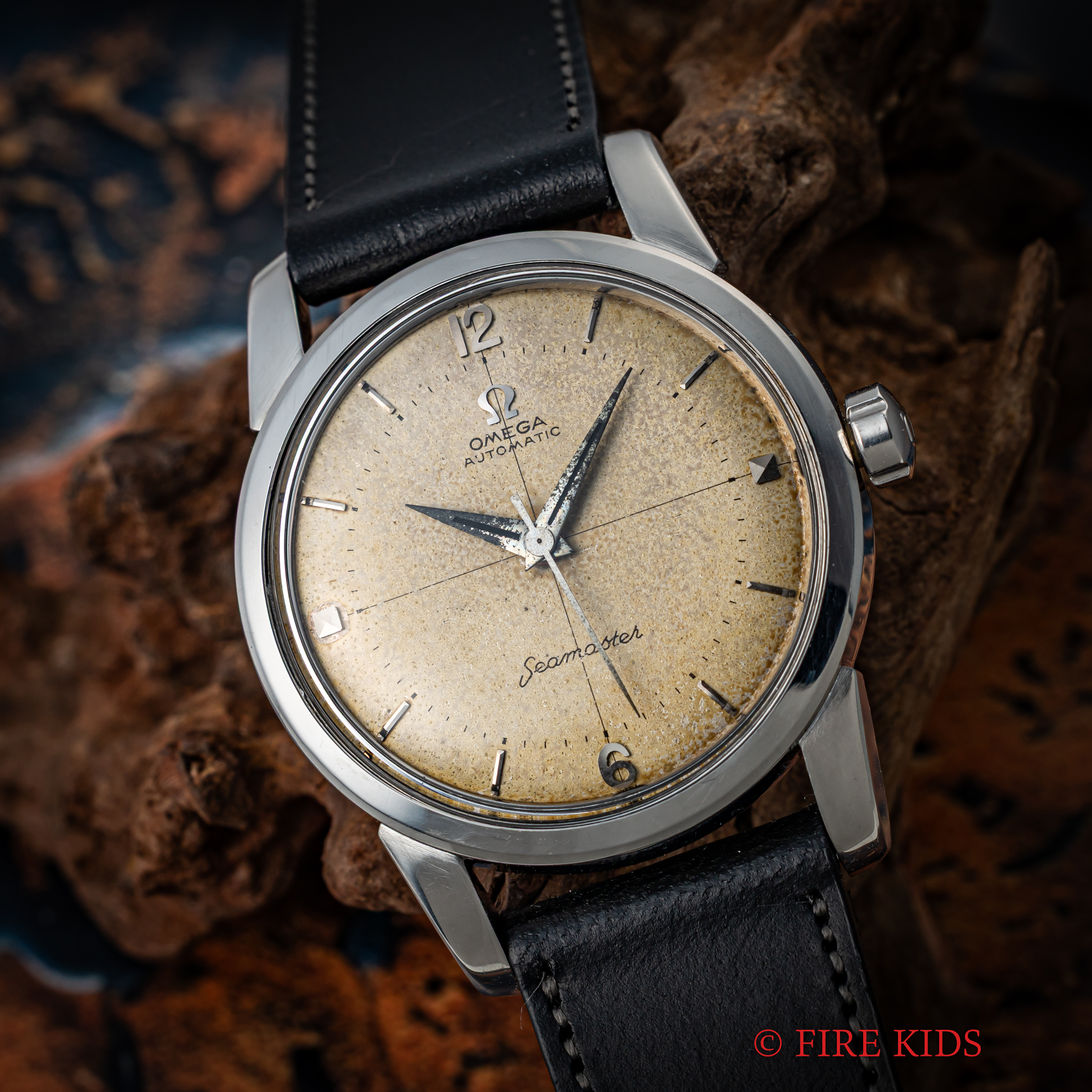 オメガ シーマスター 1956年製 ビッグシーホース 飛びアラビア クロスライン