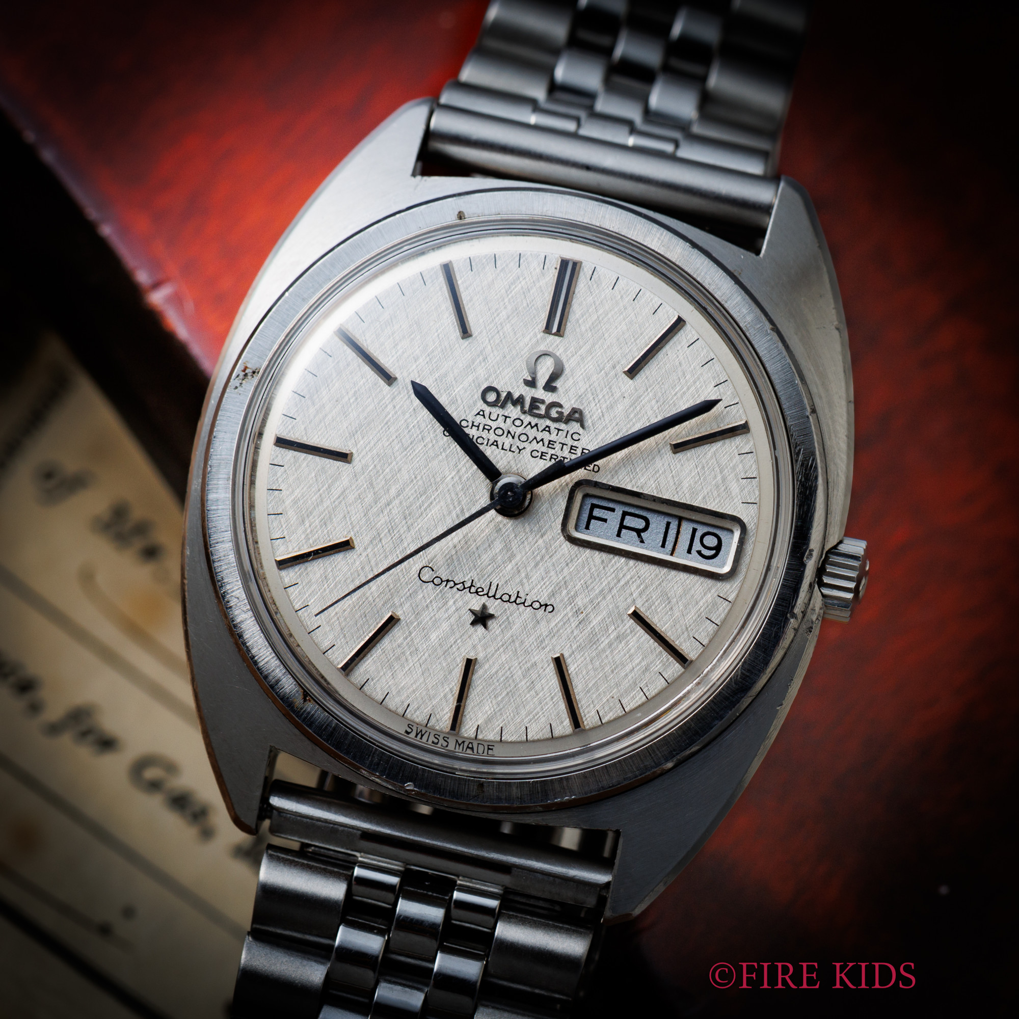 オメガ コンステレーション 1969年製 ジェンタデザイン リネンダイヤル Cラインケース デイデイト機能