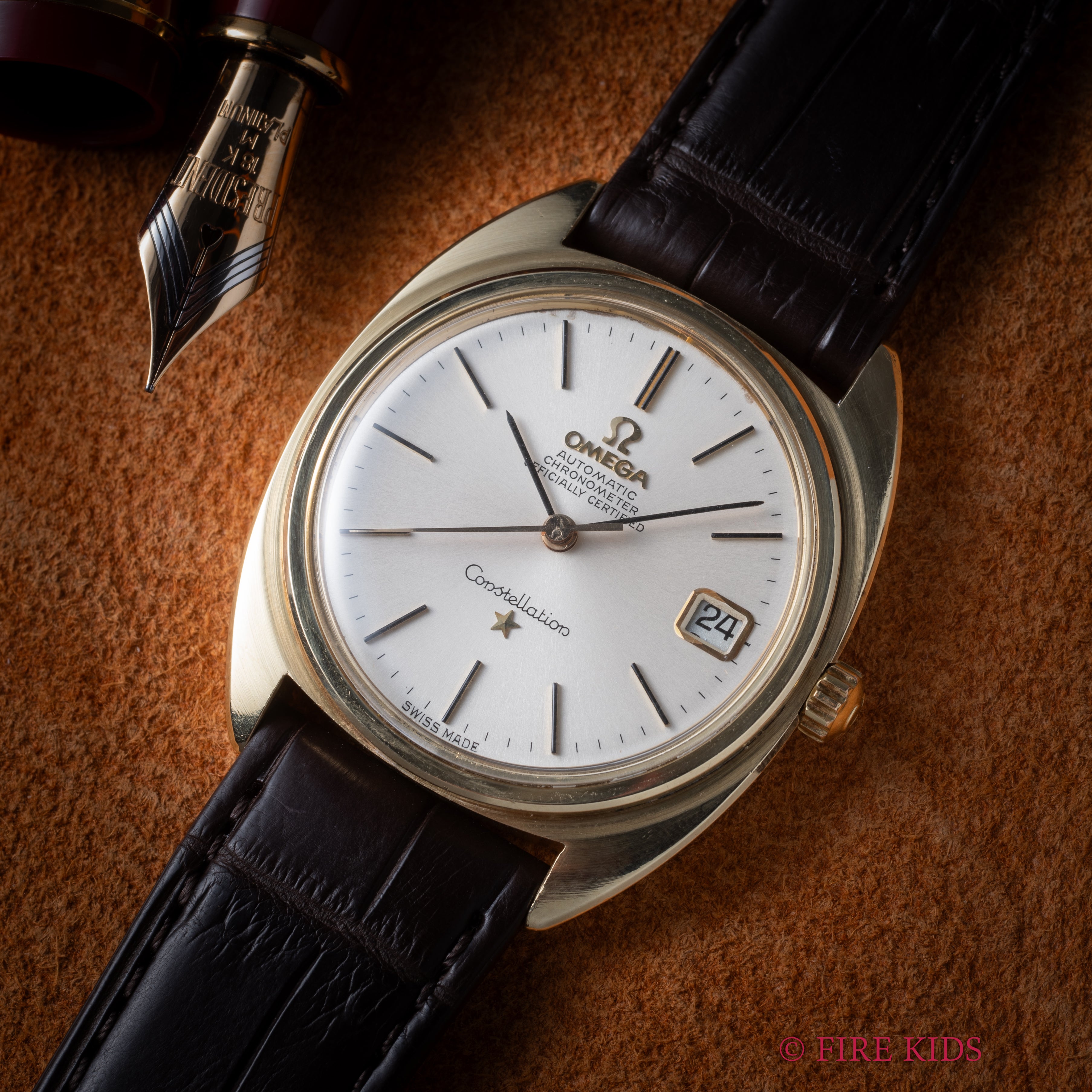 オメガ コンステレーション 1966年製 トップゴールドケース ジェンタデザイン初期型 Cal.561 自動巻クロノメーター