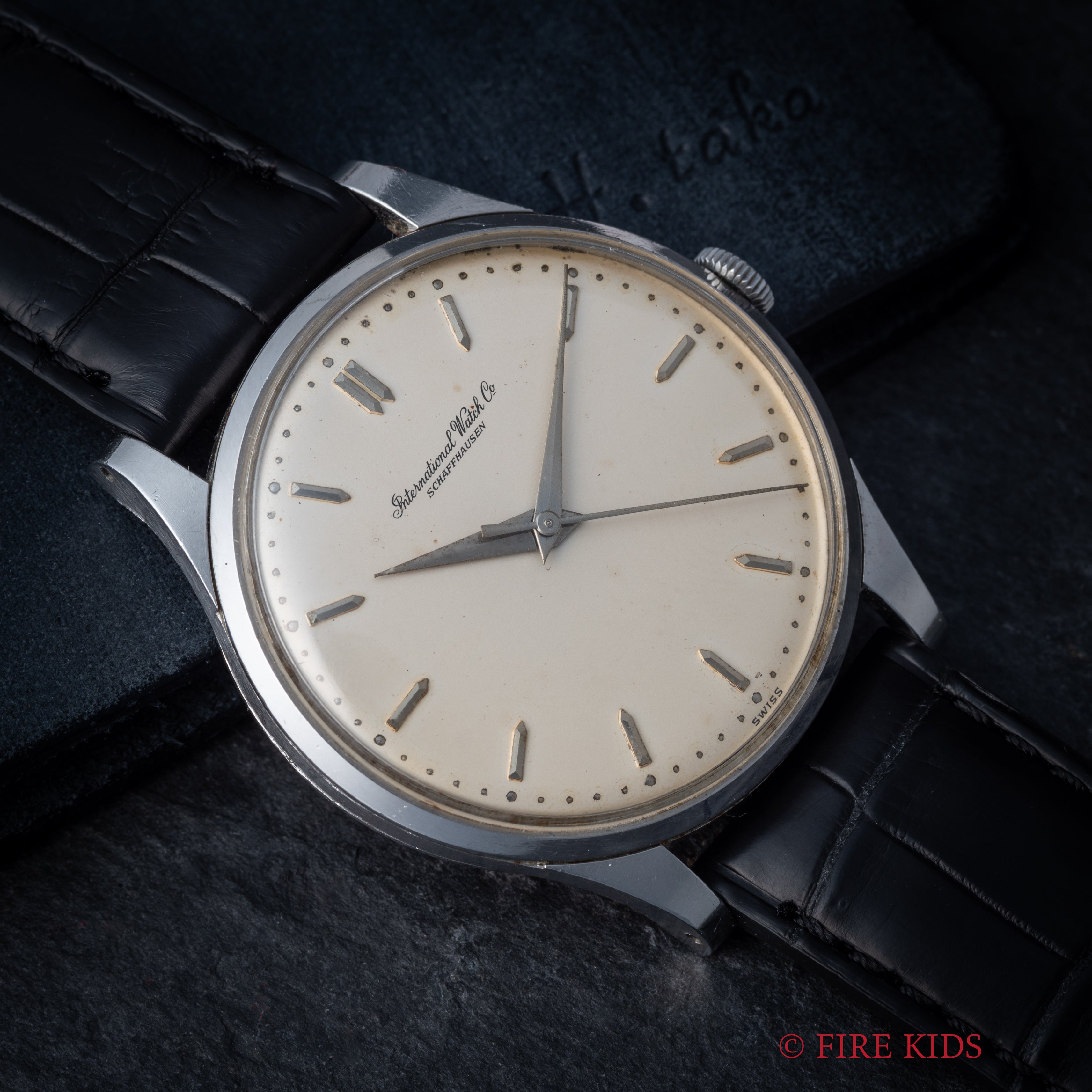 IWC ラウンドケース 1962年製 手巻き Cal.89 砲弾インデックス