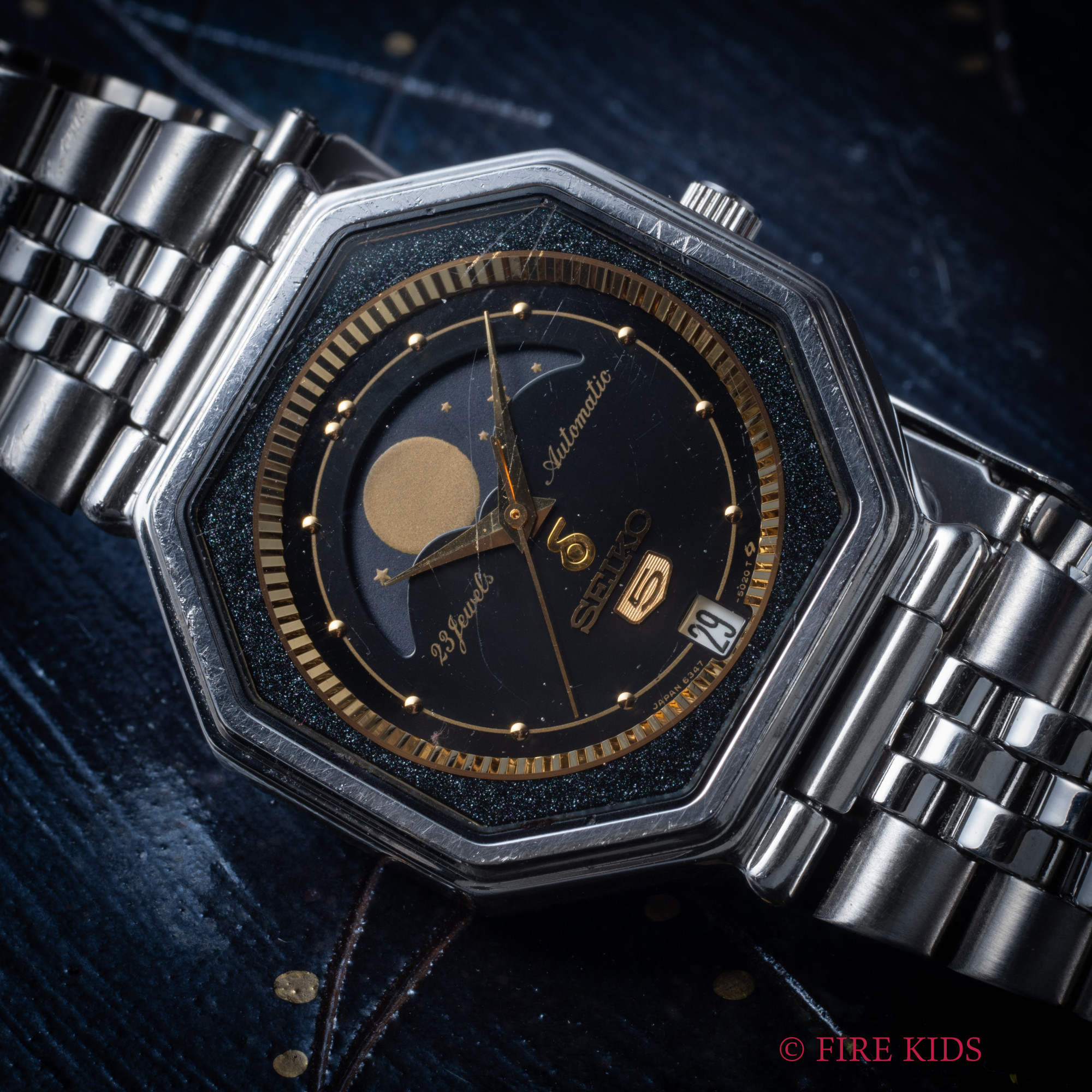 セイコー SEIKO 5 ルナカレンダー 1986年製 ムーンフェイズ 自動巻き