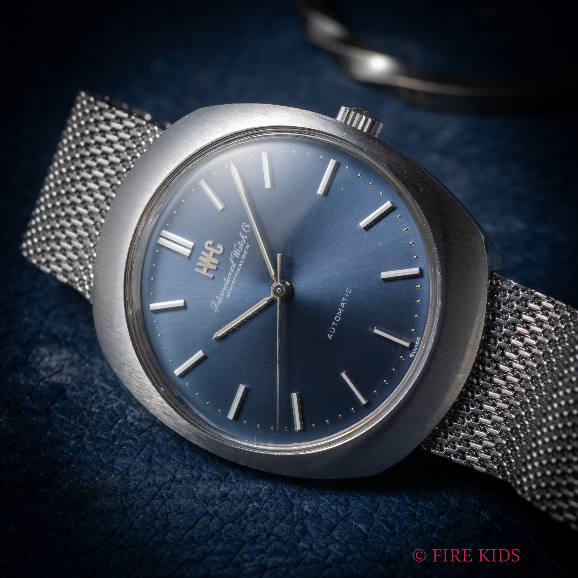 IWC トノー ブルーダイヤル 1977年製