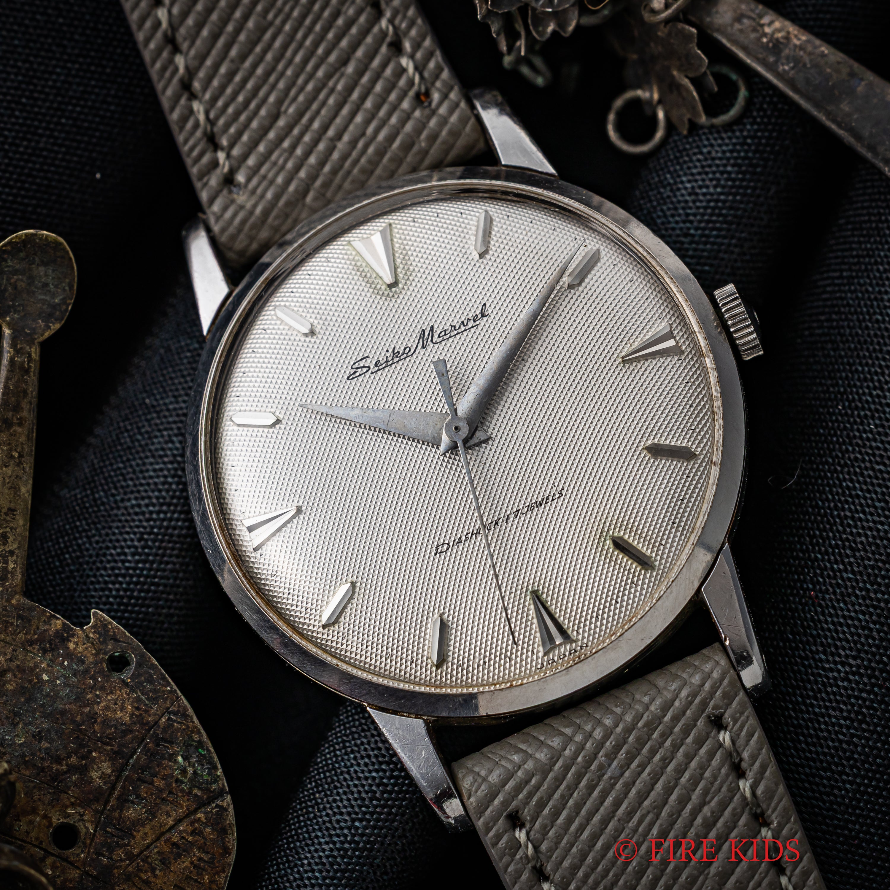 セイコー マーベル 1958年製 ギョウシェダイヤル 17石手巻 Ref.J14004M