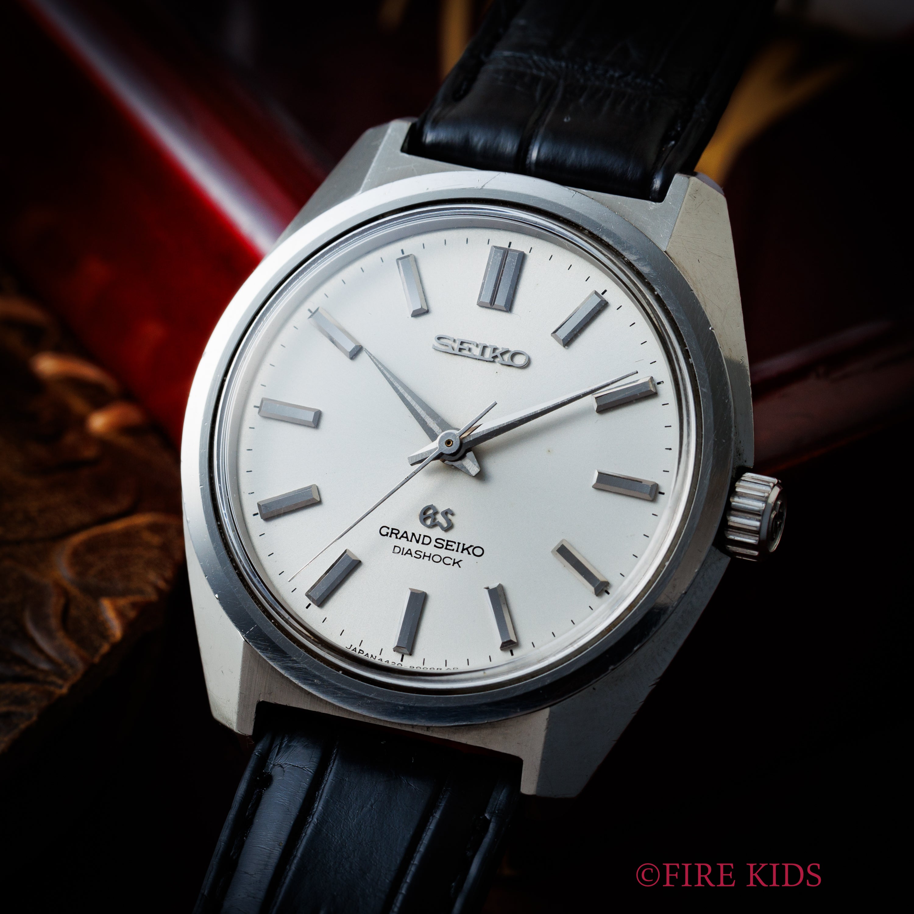 グランドセイコー 手巻き 1967年製 44GS前期 手巻 Ref.4420-9000 セイコースタイルケース