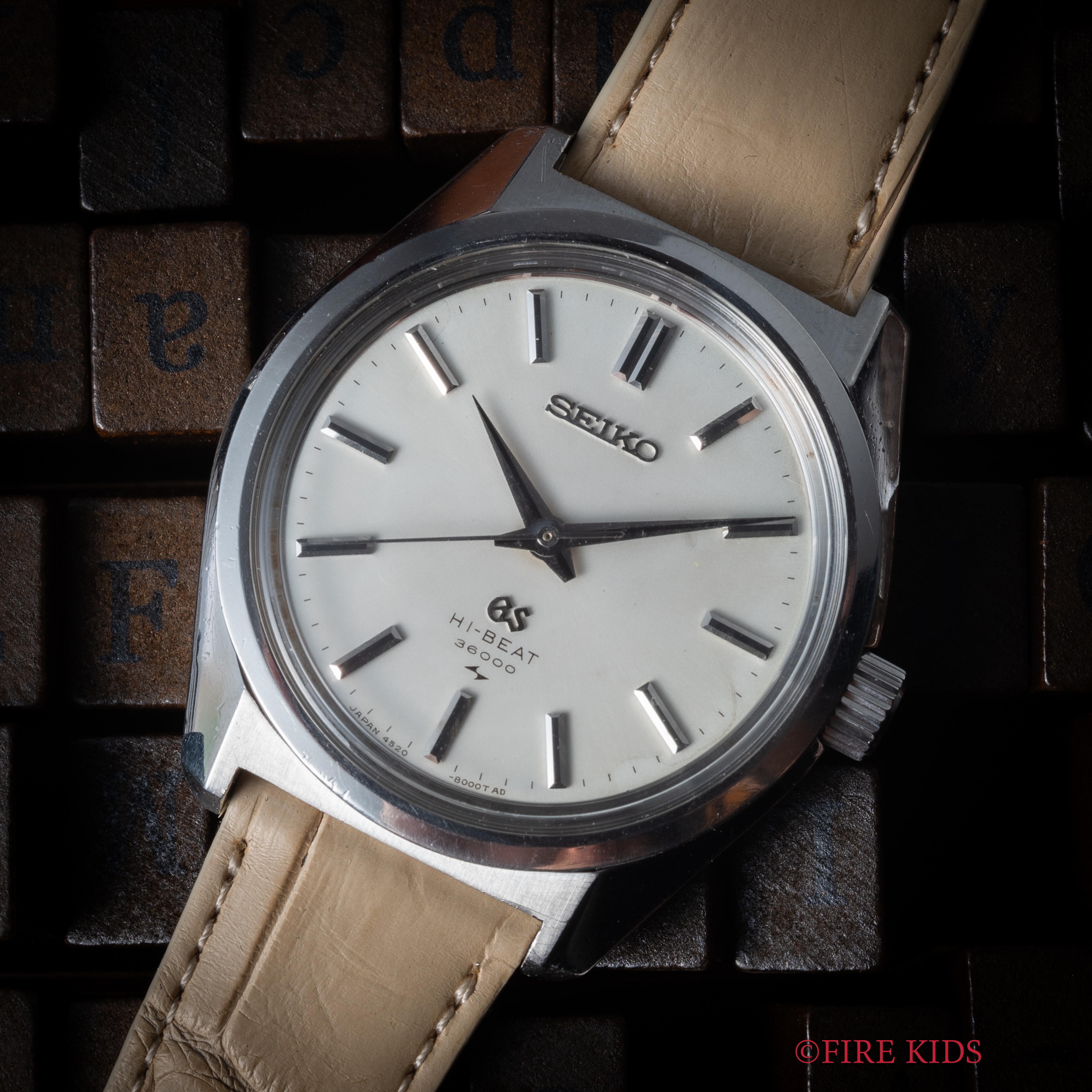 セイコー　グランドセイコー45GS　1969年製　Ref.4520-8000 Cal.4520A　10振動手巻きノンデイト