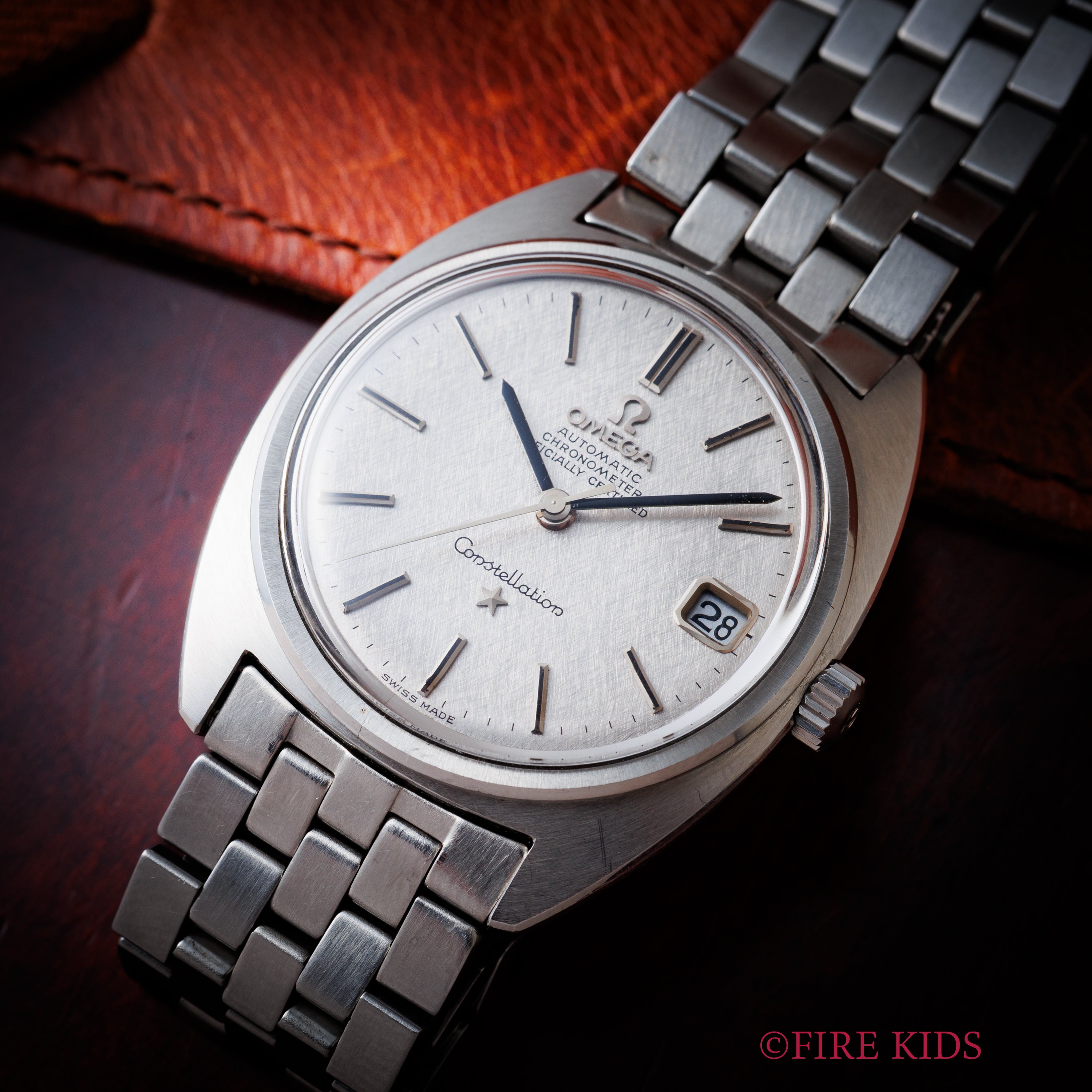 オメガ コンステレーション 1969年製 Ref.168.017 ジェンタ前期型 リネンダイヤル クロノメーター自動巻 純正ブレス