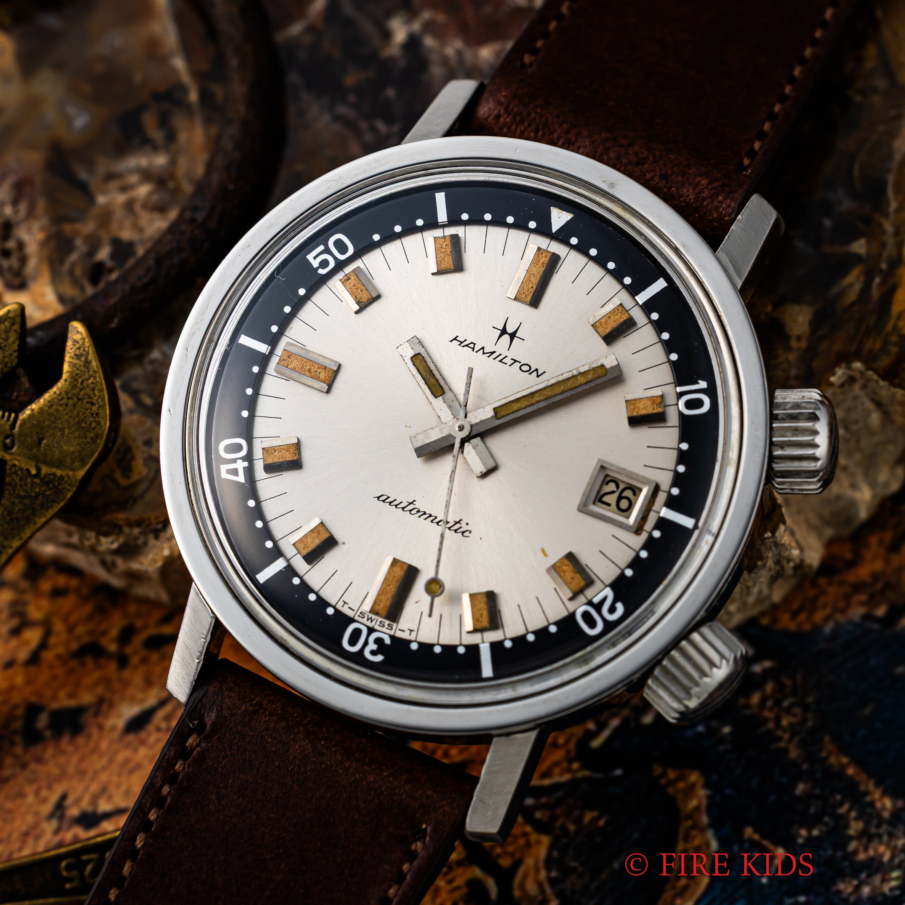 ハミルトンアクアデイト600 1960年代 36㎜スーパーコンプレッサーケース 自動巻 インナー回転ベゼル