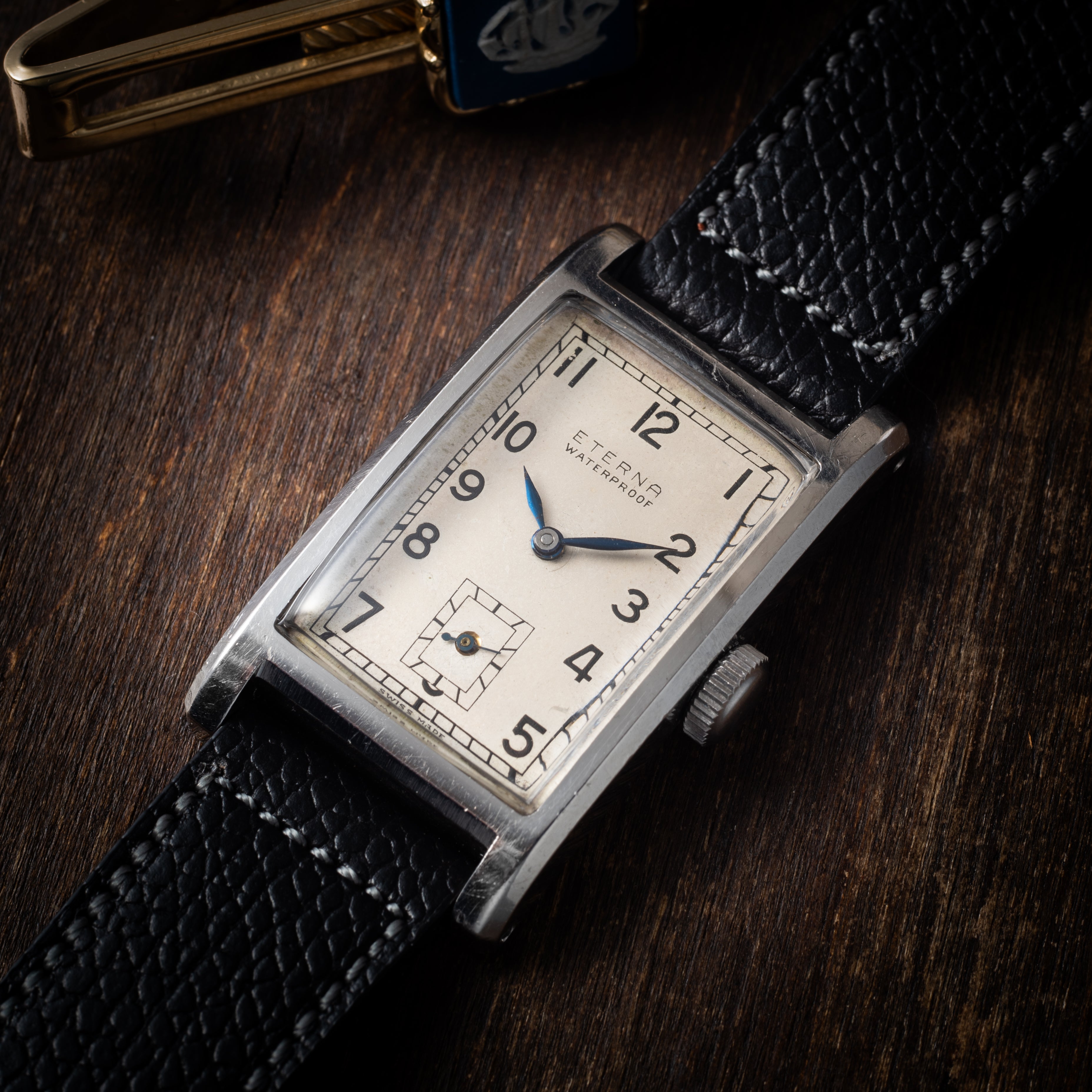 エテルナ レクタンギュラー クラムシェルケース 1940年代製 オリジナルアラビアダイヤル