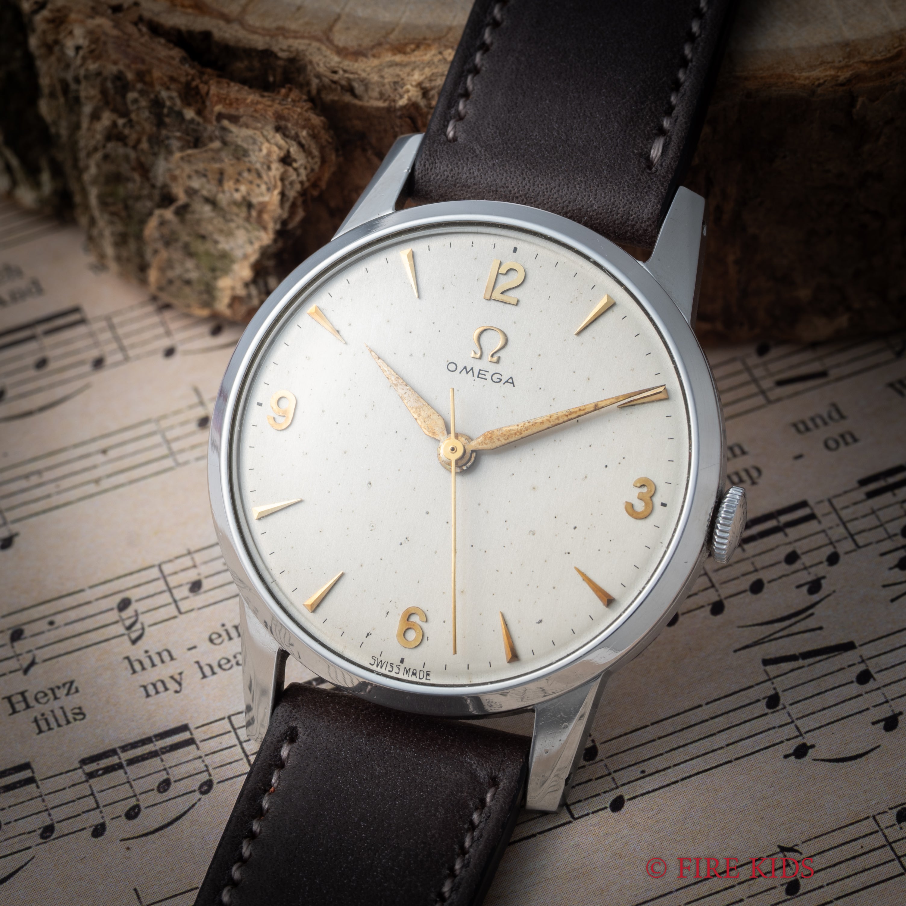 オメガ 30mmキャリバー Ref.2496 12 SC cal.284 手巻き