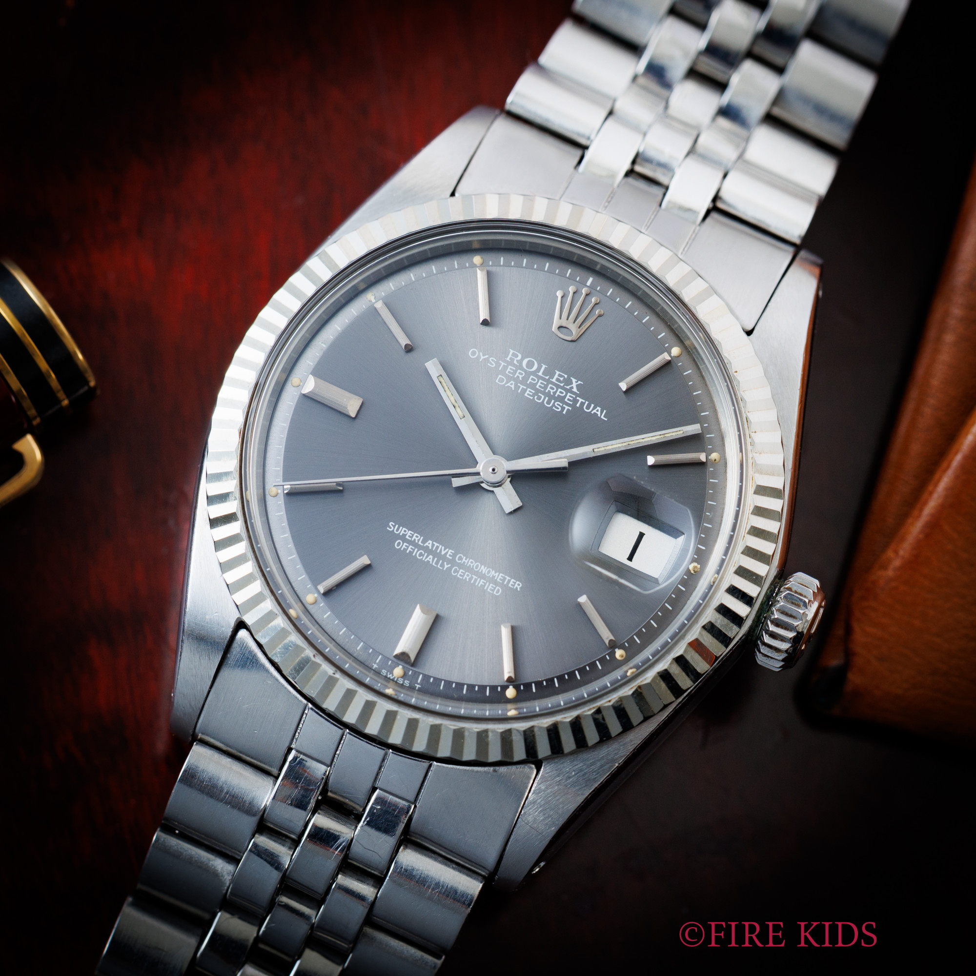 ロレックス デイトジャスト Ref.1601 グレーダイヤル 純正巻きジュビリーブレス 1972年製 72年製純正巻きジュビリーブレス