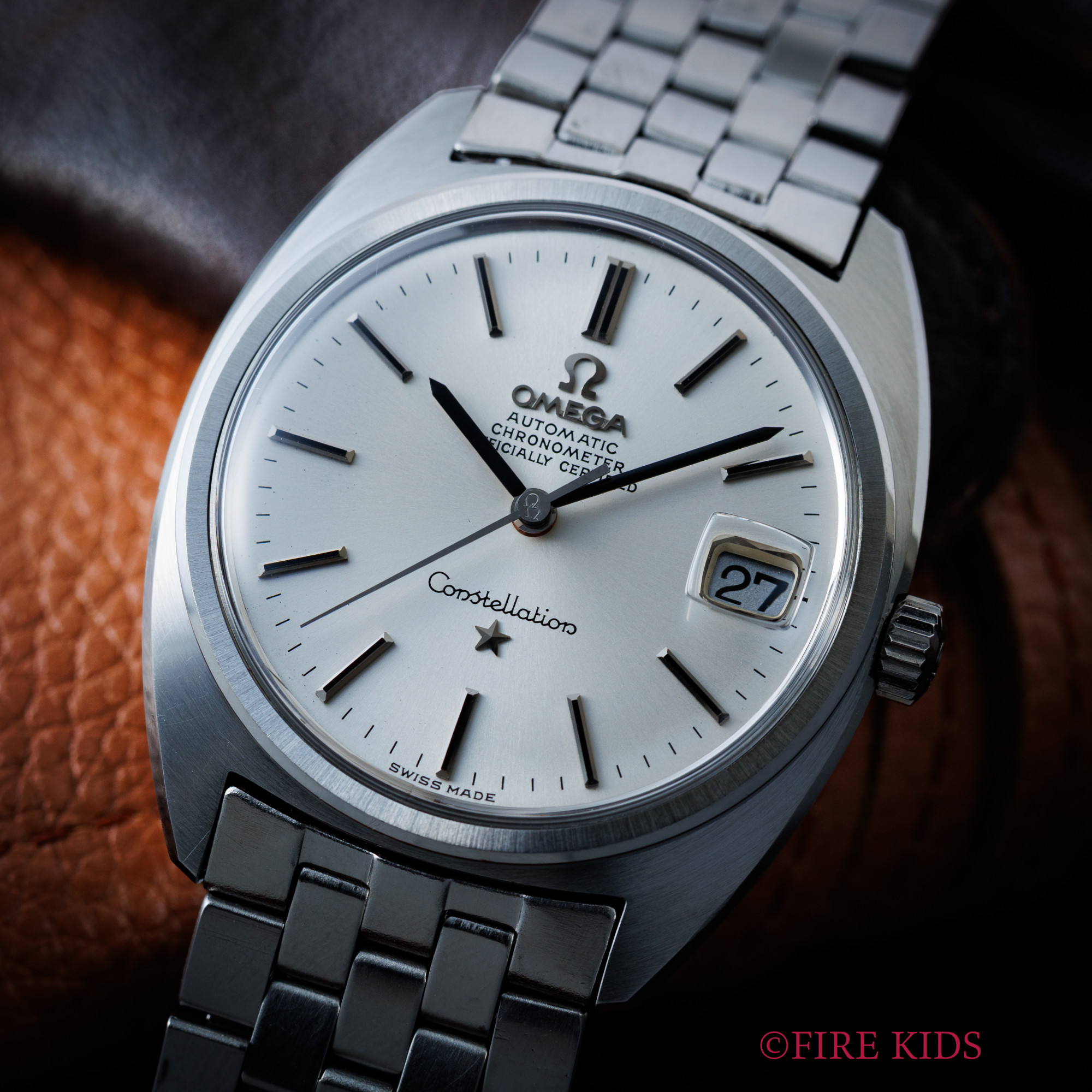 オメガ OMEGA コンステレーション 1969年製 ジェラルドジェンタデザイン前期 自動巻きクロノメーター 純正ブレス付き