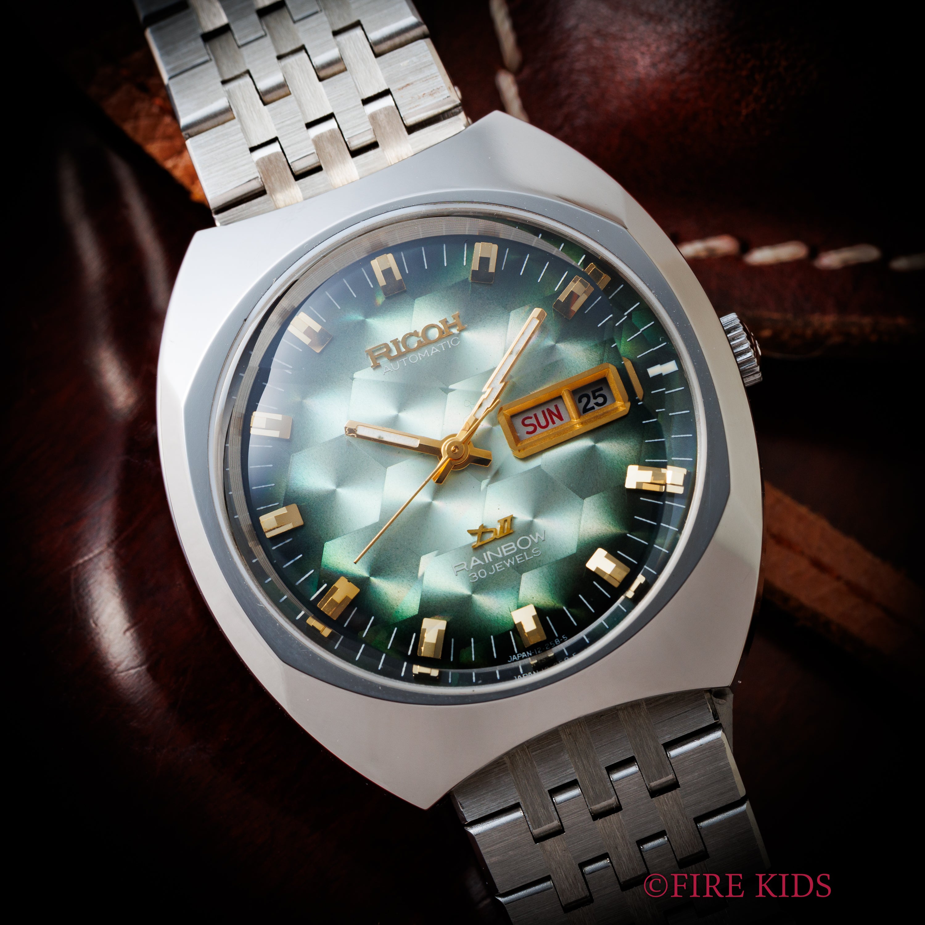 リコー レインボー 1970年代 グレーダイヤル デイデイト 自動巻 カットガラス 純正ブレス