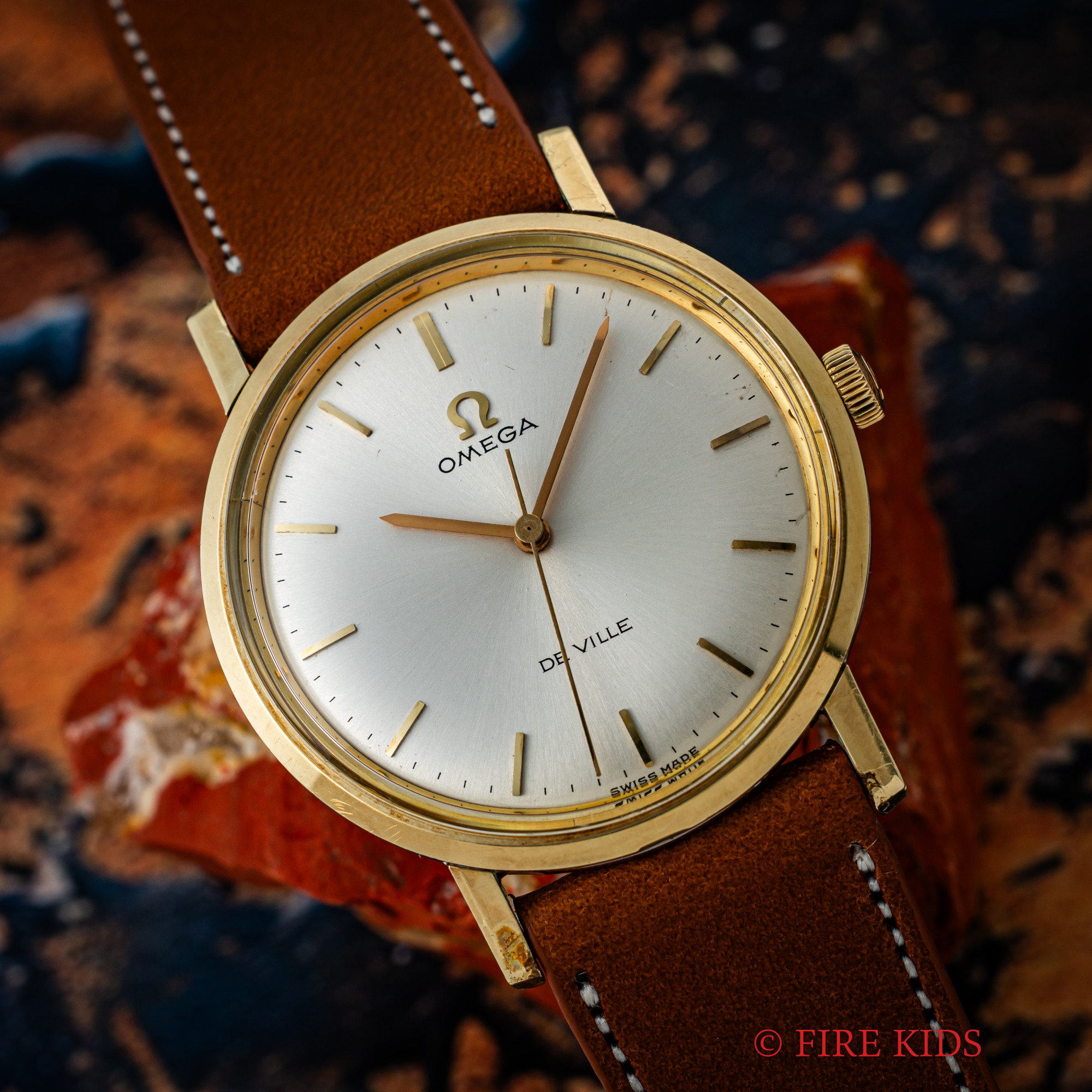 オメガ デ・ヴィル 1968年製 Ref.135.001 トップゴールドケース 手巻 Cal.630