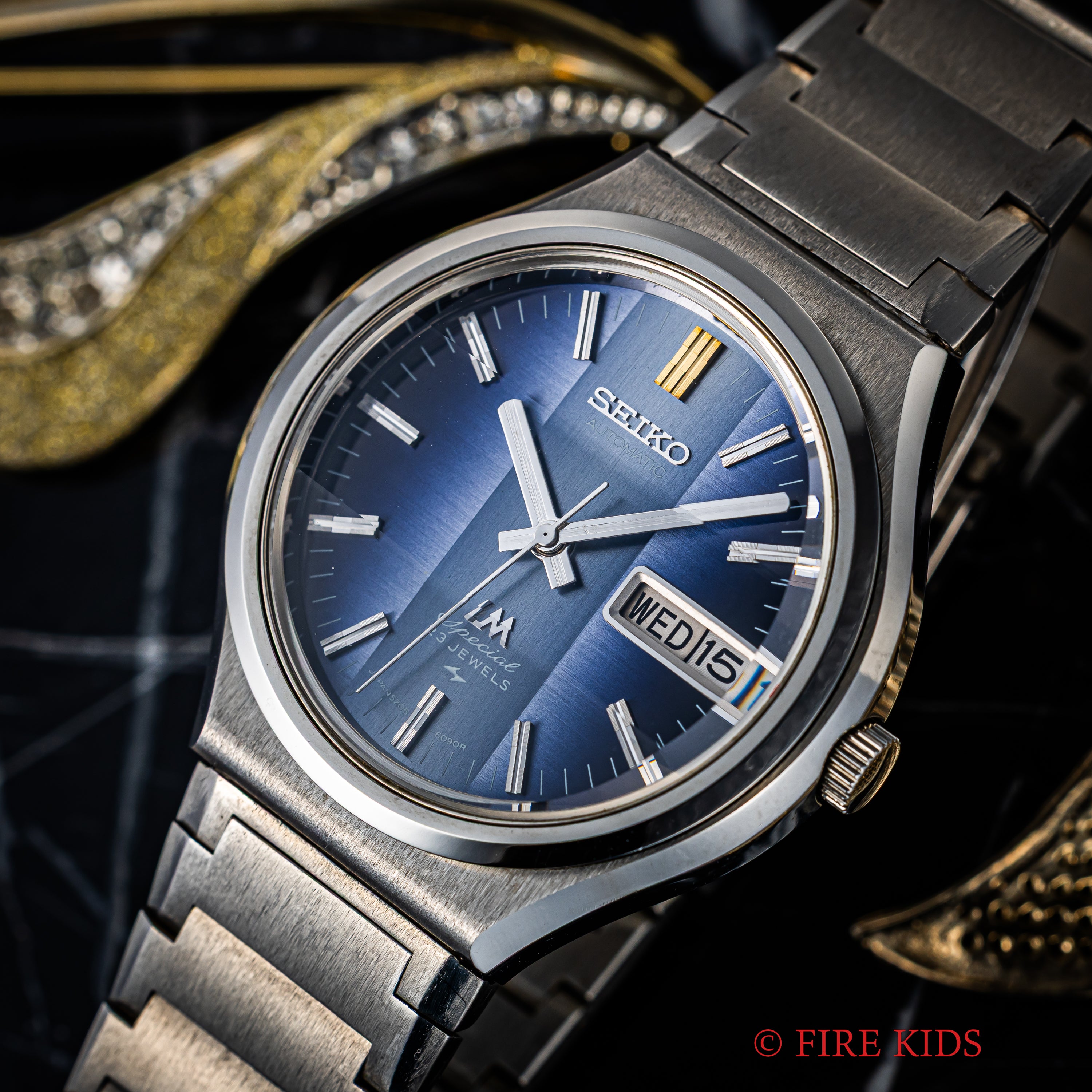 セイコー LMスペシャル 1973年製 Ref.5206-6090 ブルーツートンダイヤル 9面カットガラス 純正ブレス  N.O.S