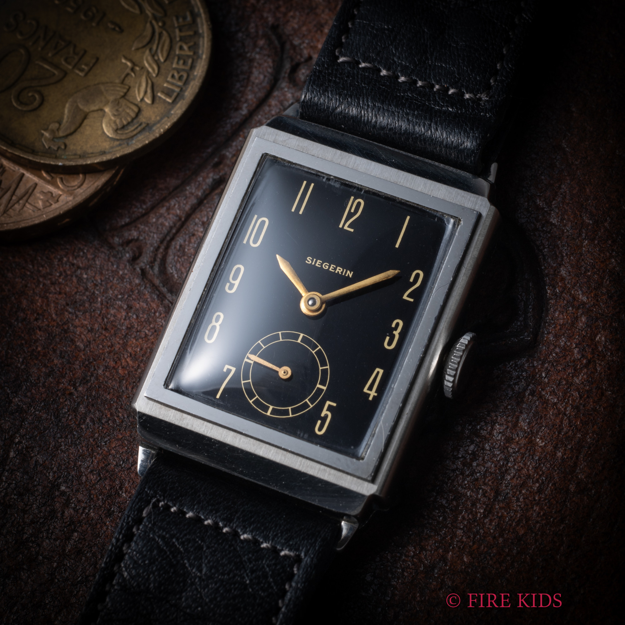 ズィーガリン　スクエアケース　1930年代製　アラビアインデックス スモールセコンド　手巻き