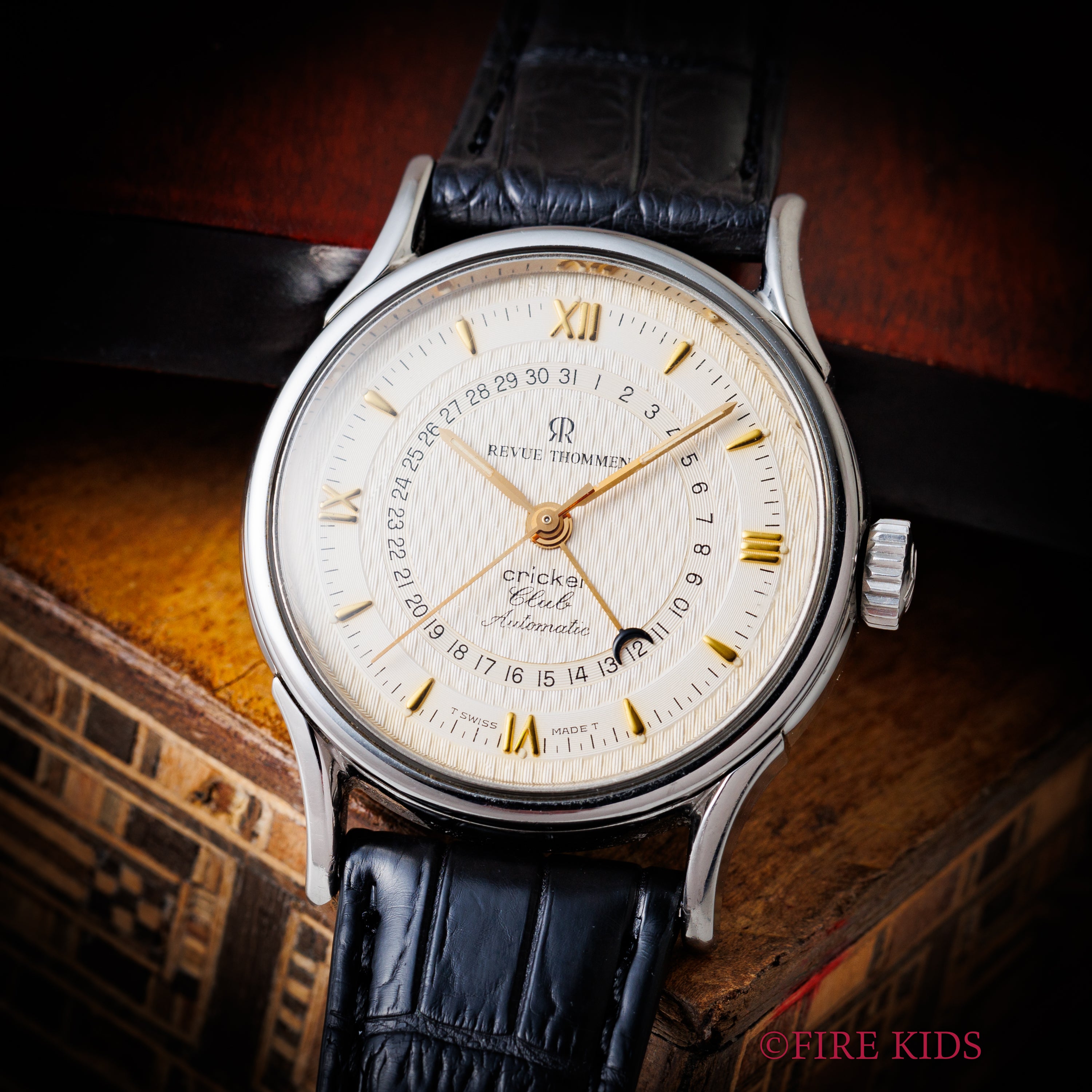 レヴュートーメン 1990年代製 クリケット ポインターデイト 自動巻き