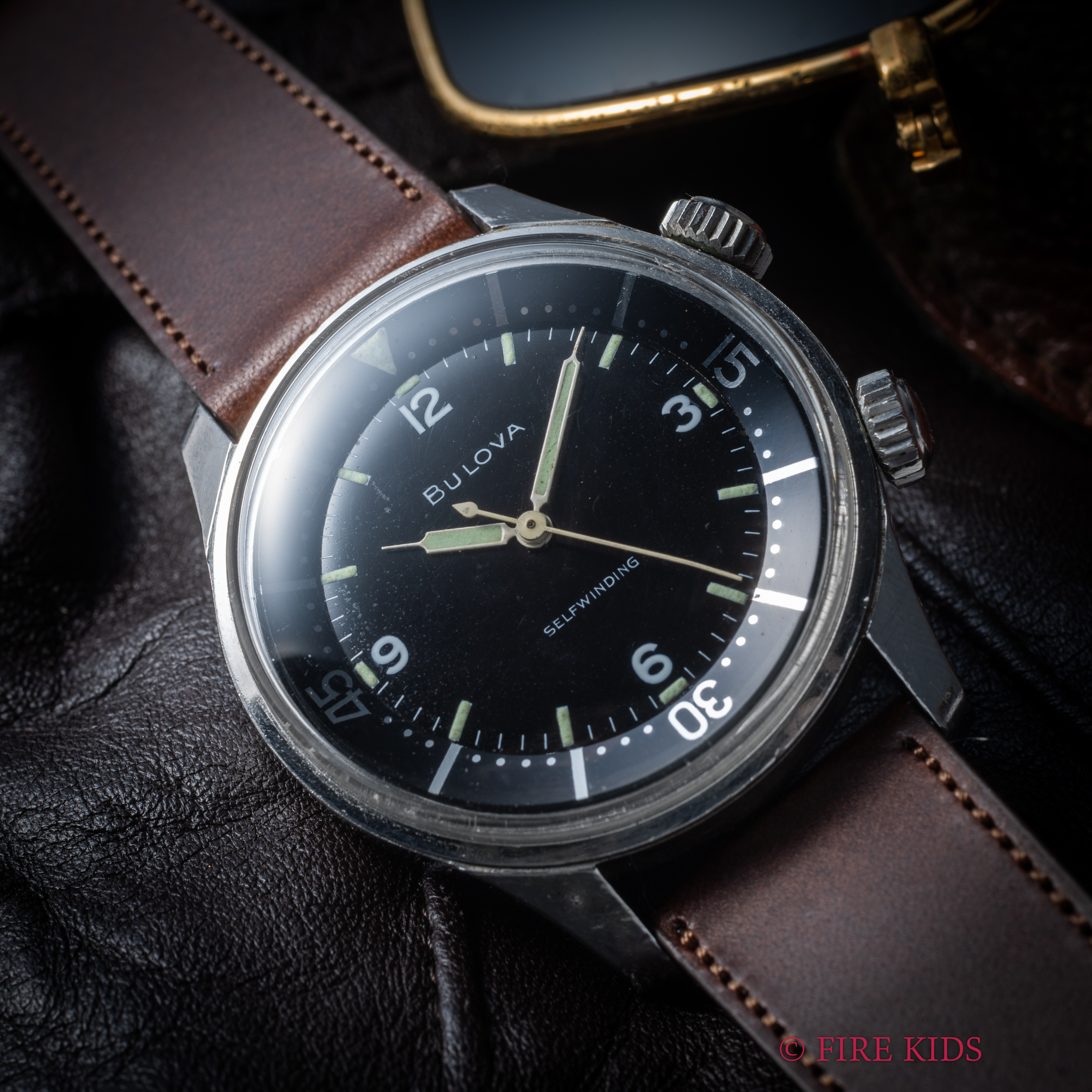 BULOVA　コンプレッサーケース