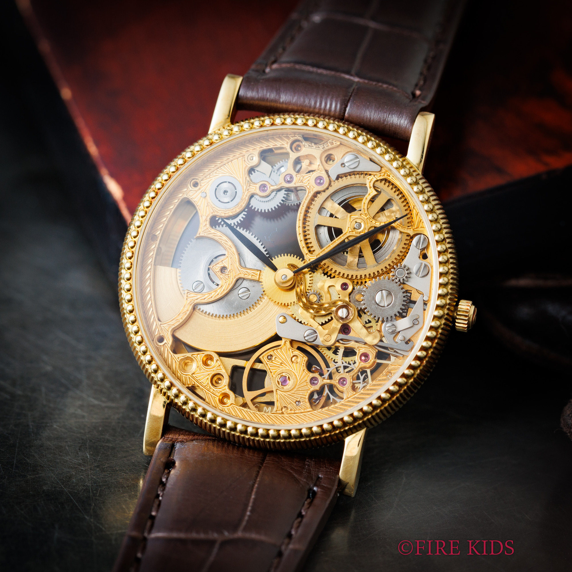 ユニバーサルジュネーブ ゴールデンクラシックスケルトン 18金イエローゴールド 1990年代製 Ref.151.11.662 マイクロローター自動巻き 純正尾錠付き