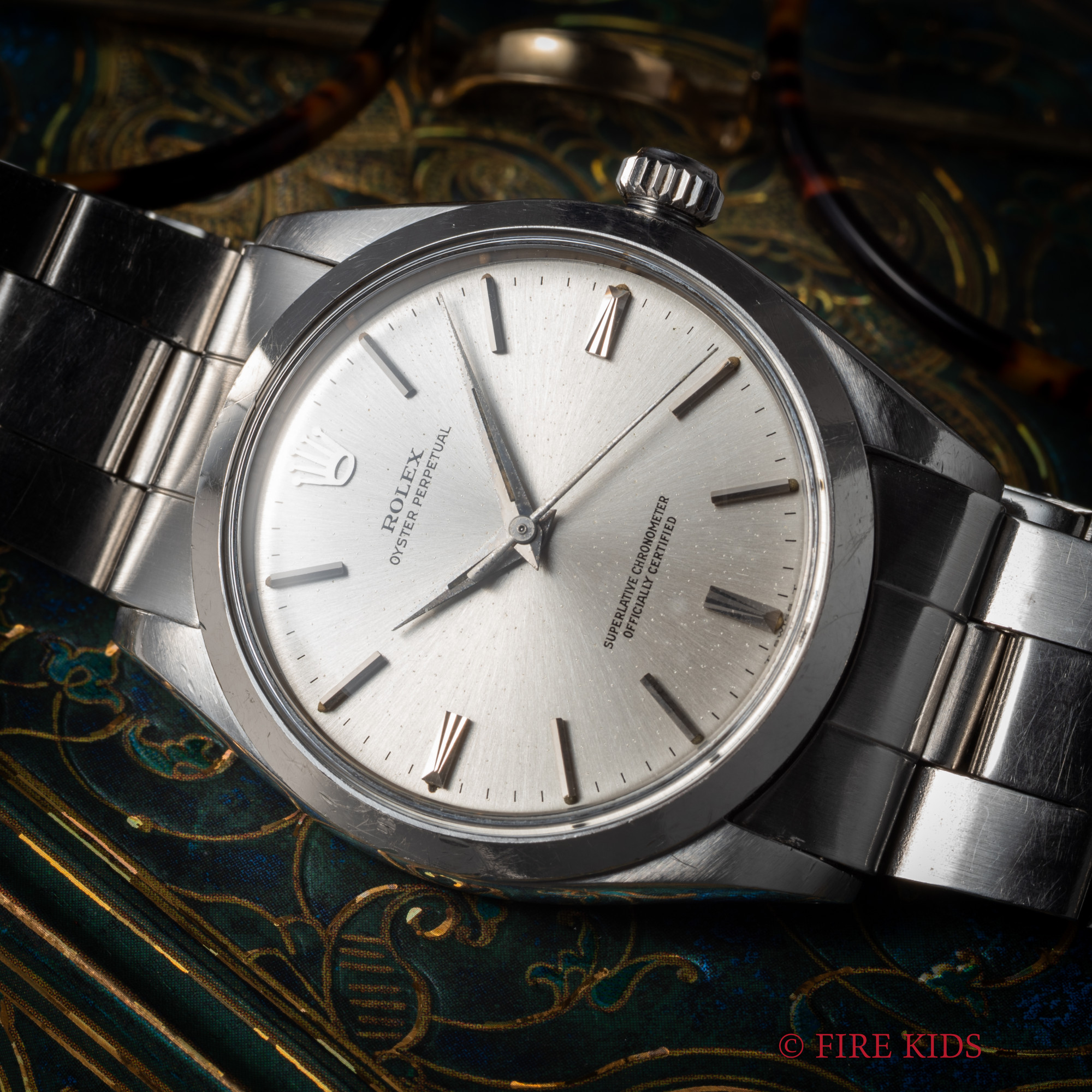 ロレックス　オイスターパーペチュアル　1964年製　Ref.1002　自動巻き　ノンデイト　クロノメーター証明書付き