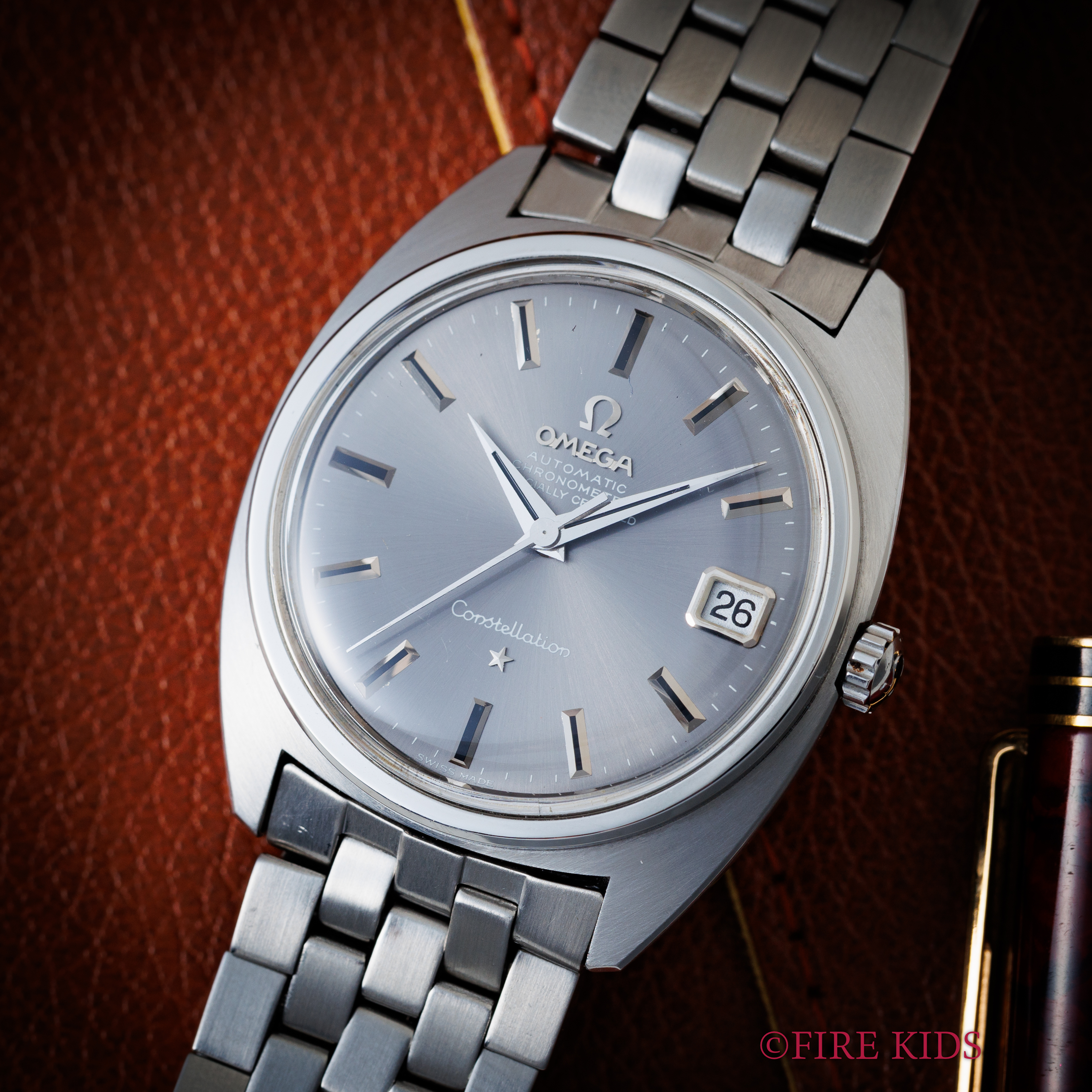 OMEGA　ジェンタ　グレー