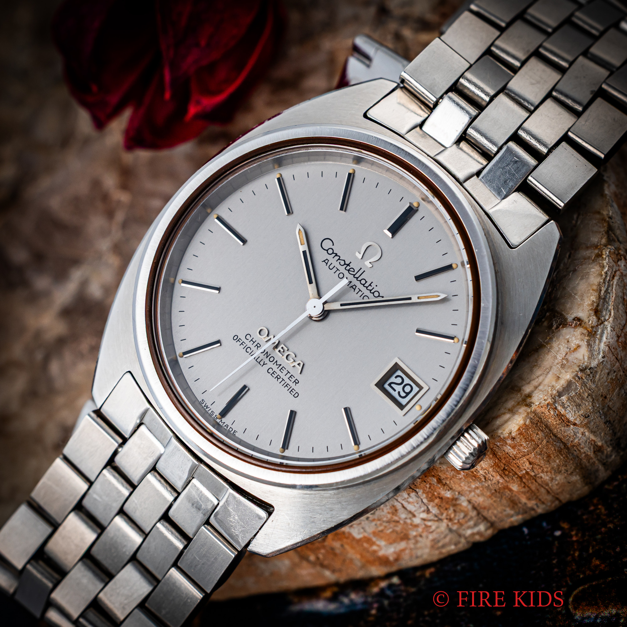 オメガ コンステレーション 1971年製 Ref.168.0056 ハイビート自動巻クロノメーター 純正ステンレスブレス