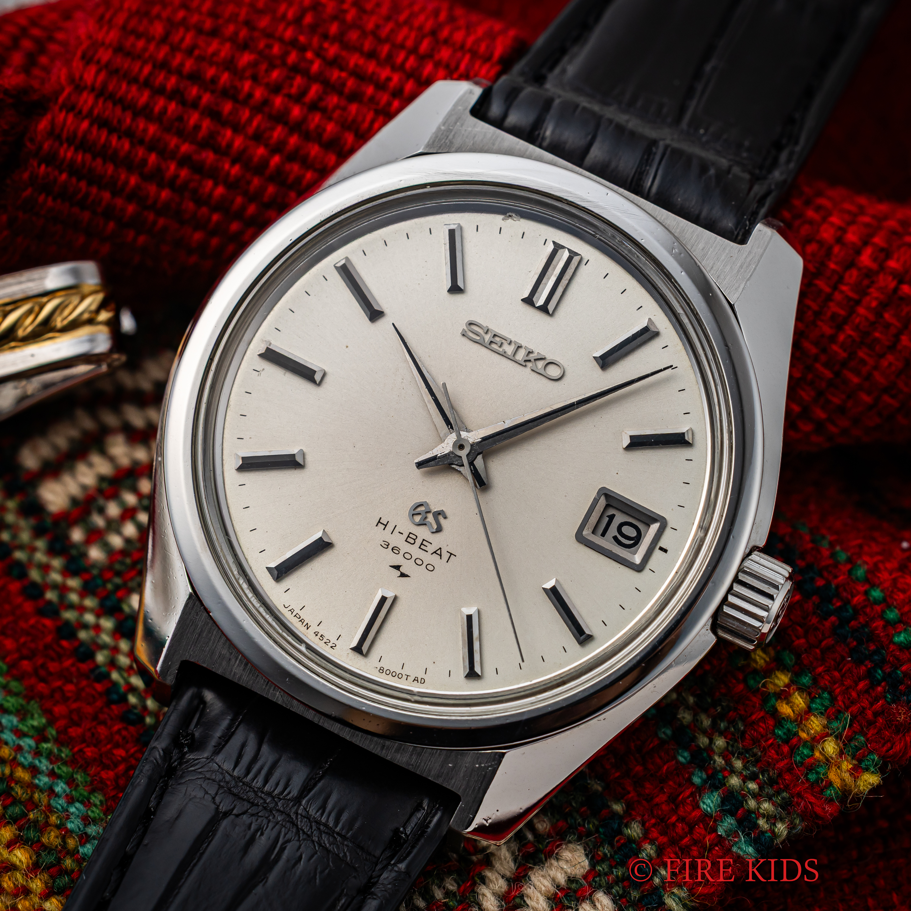 ヴィンテージ グランドセイコー 4522-8000 ハイビート 手巻き デイト 1969年製 グランド セイコー アンティーク 4522-8000 ハイビート 36000