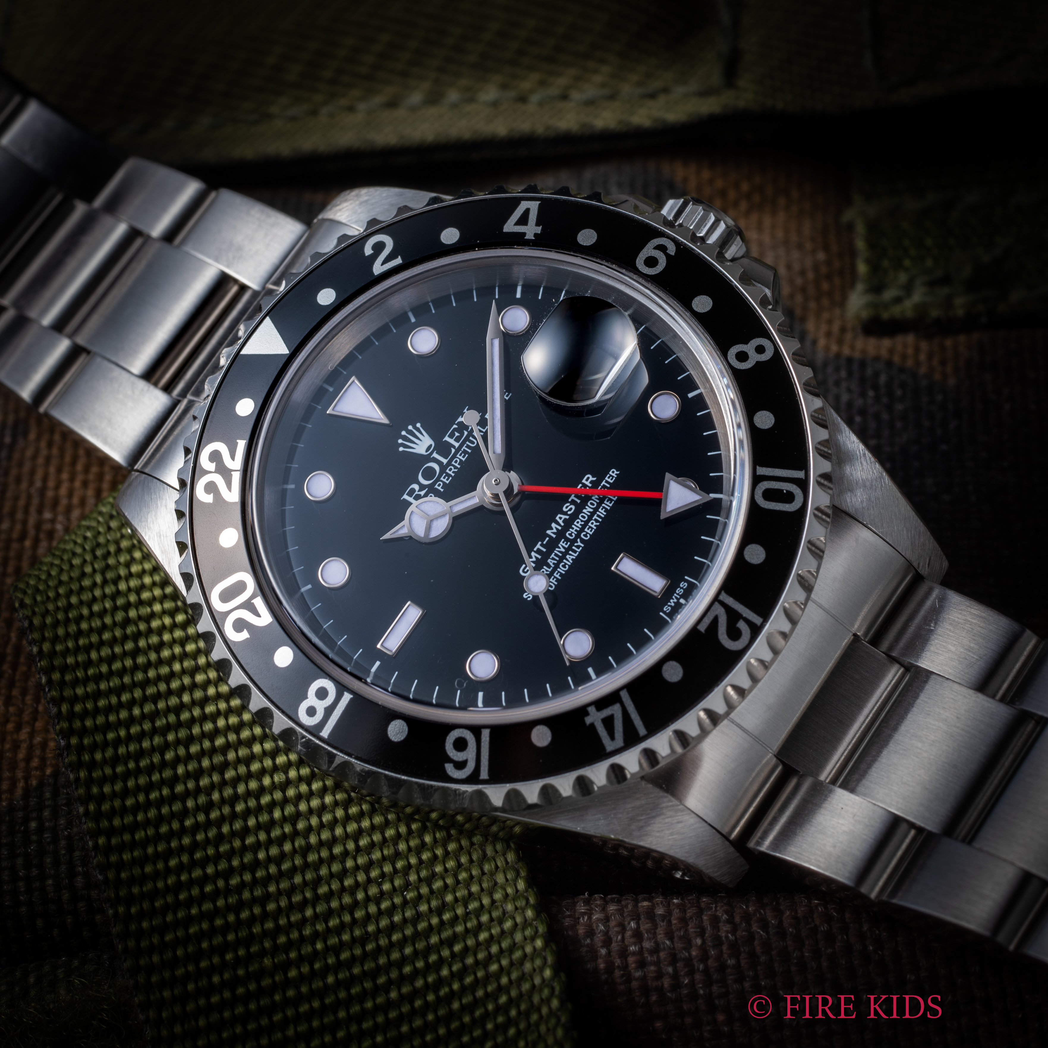 ロレックス GMTマスター 1999年製 Ref.16700 黒ベゼル 箱、ギャラ付き