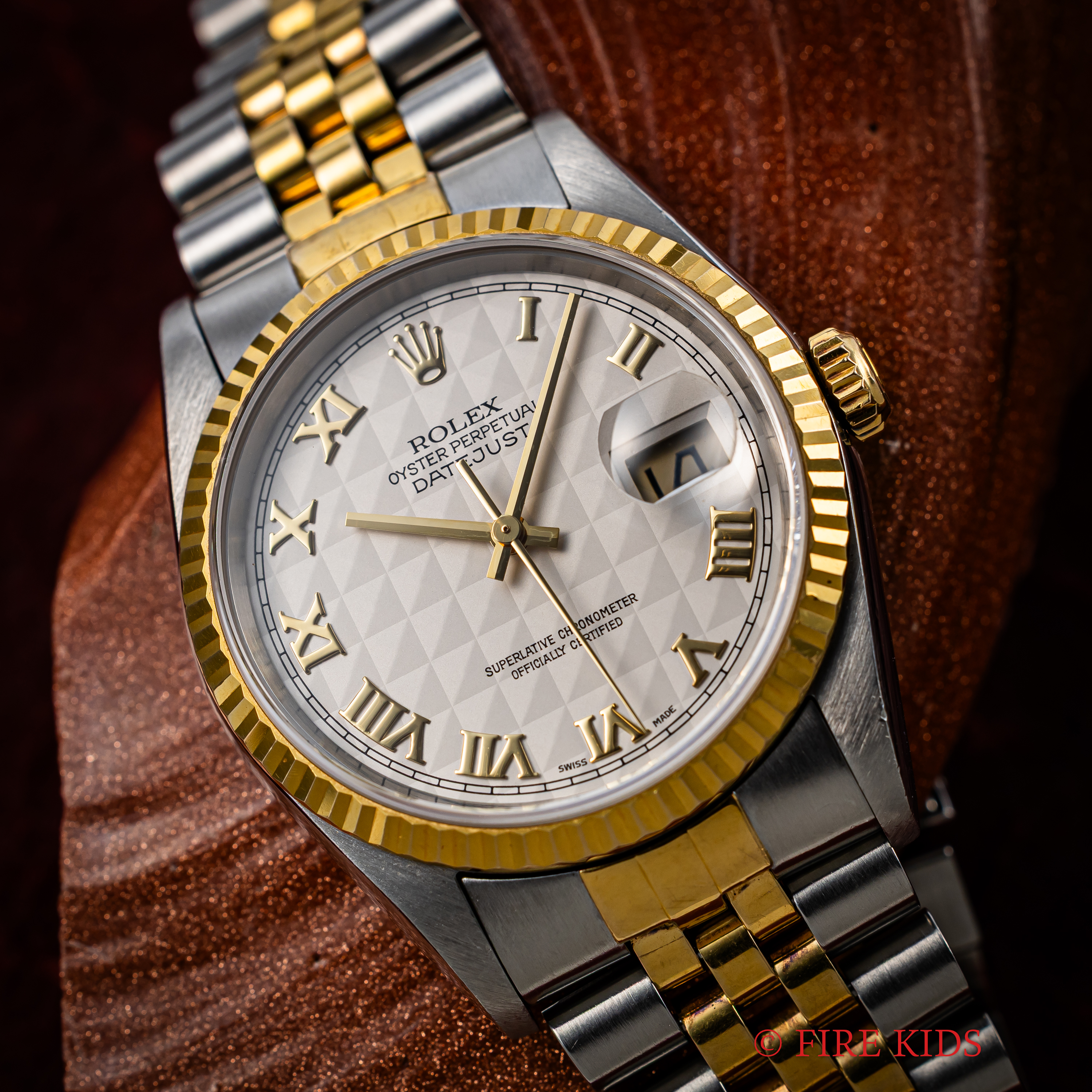 ロレックス デイトジャスト 1997年製 コンビ ピラミッドローマン Ref.16233