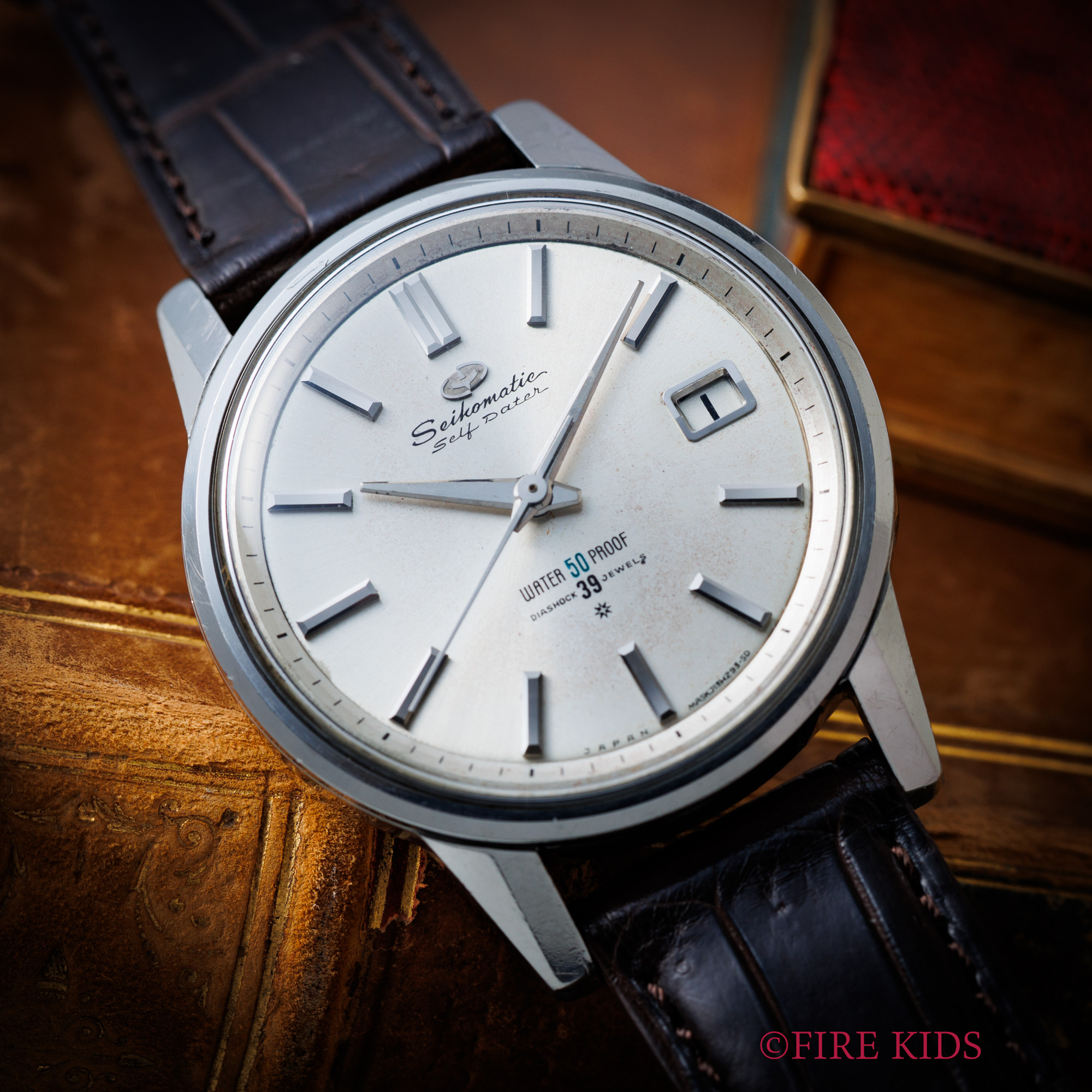 セイコー マチック セルフデーター 1963年製 Ref.J13060 39石自動巻 イルカマーク