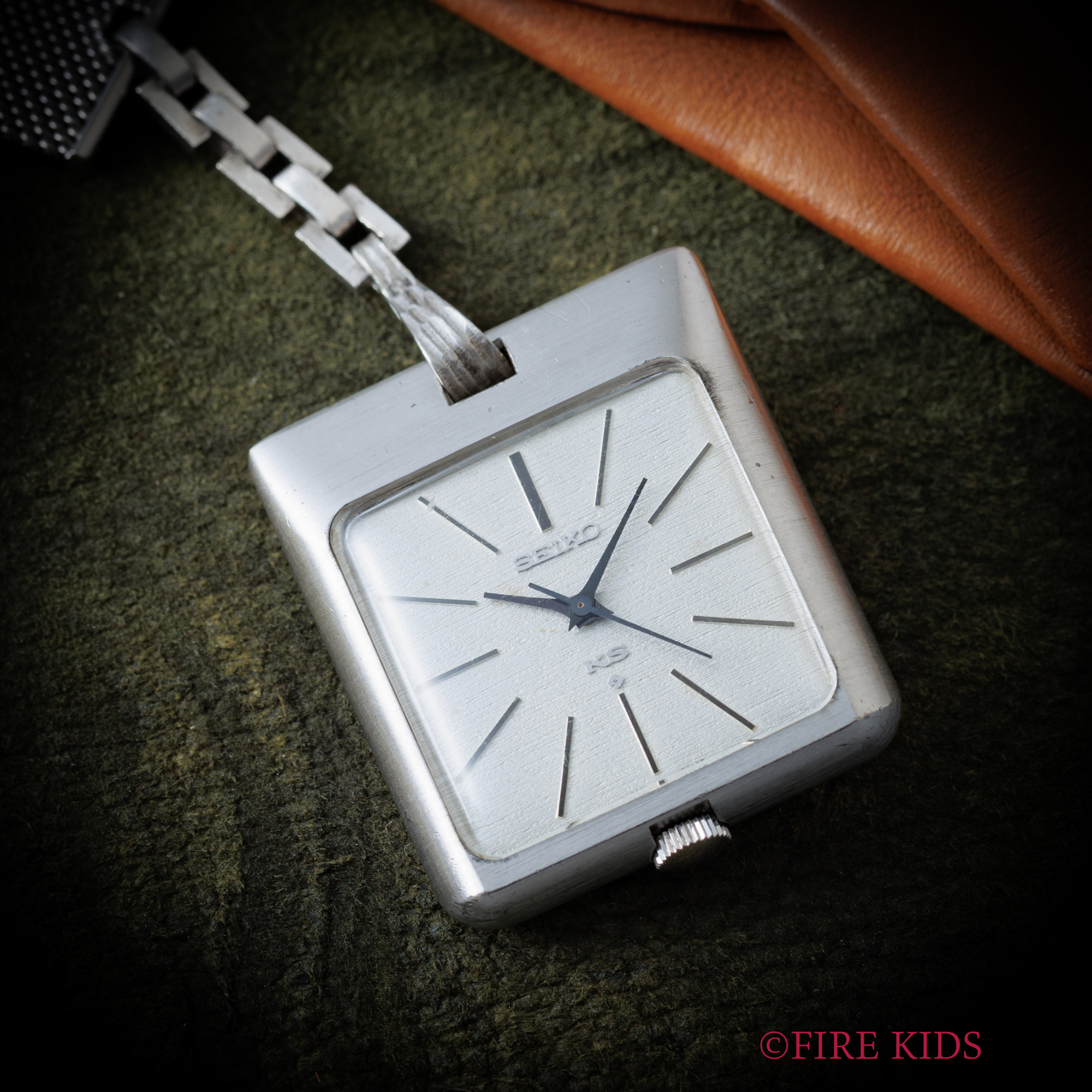キングセイコー 銀無垢提げ時計 1970年代製 Ref.5621-5000 自動巻懐中時計 シルバー925 56KS 純正提げ金具付