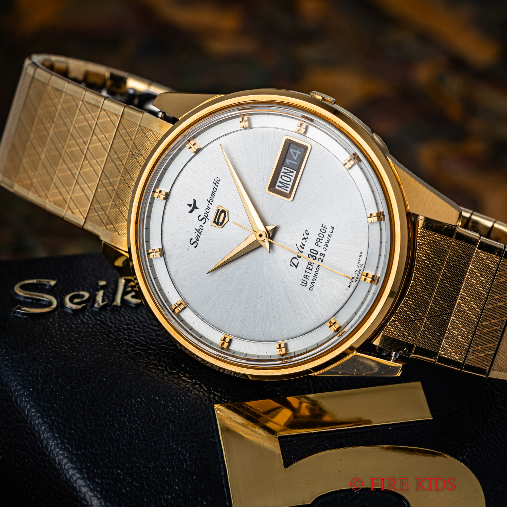 セイコー スポーツマチック5 デラックス 1966年製 自動巻き ミントコンディション 箱付き 純正ブレス付き