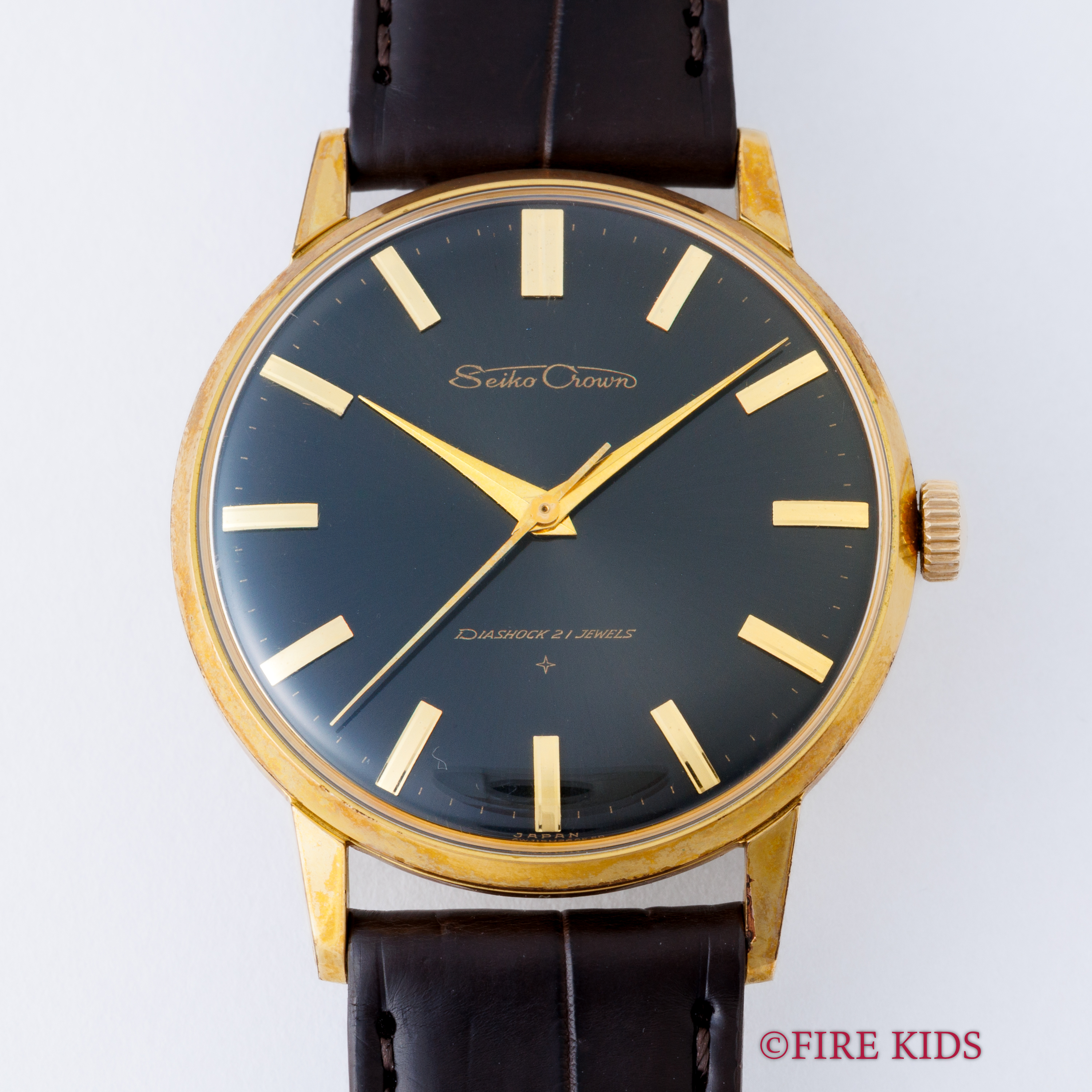 【Greco J-600E 1989年ビンテージ160E 】エレアコ&新品ケース 70年代のジャパビンGrecoにまさかの付属品が揃ってました！ - YouTube