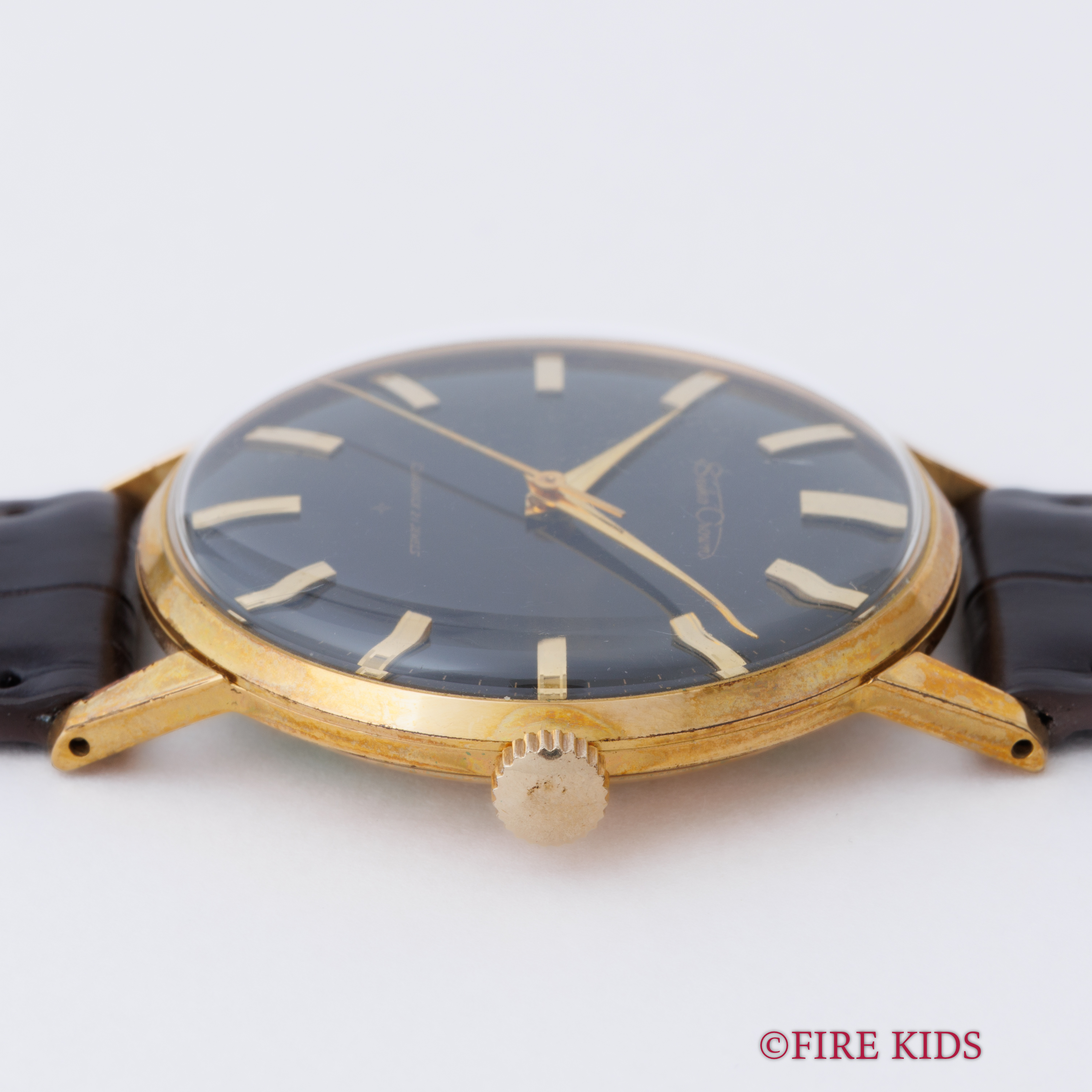 【Greco J-600E 1989年ビンテージ160E 】エレアコ&新品ケース 70年代のジャパビンGrecoにまさかの付属品が揃ってました！ - YouTube